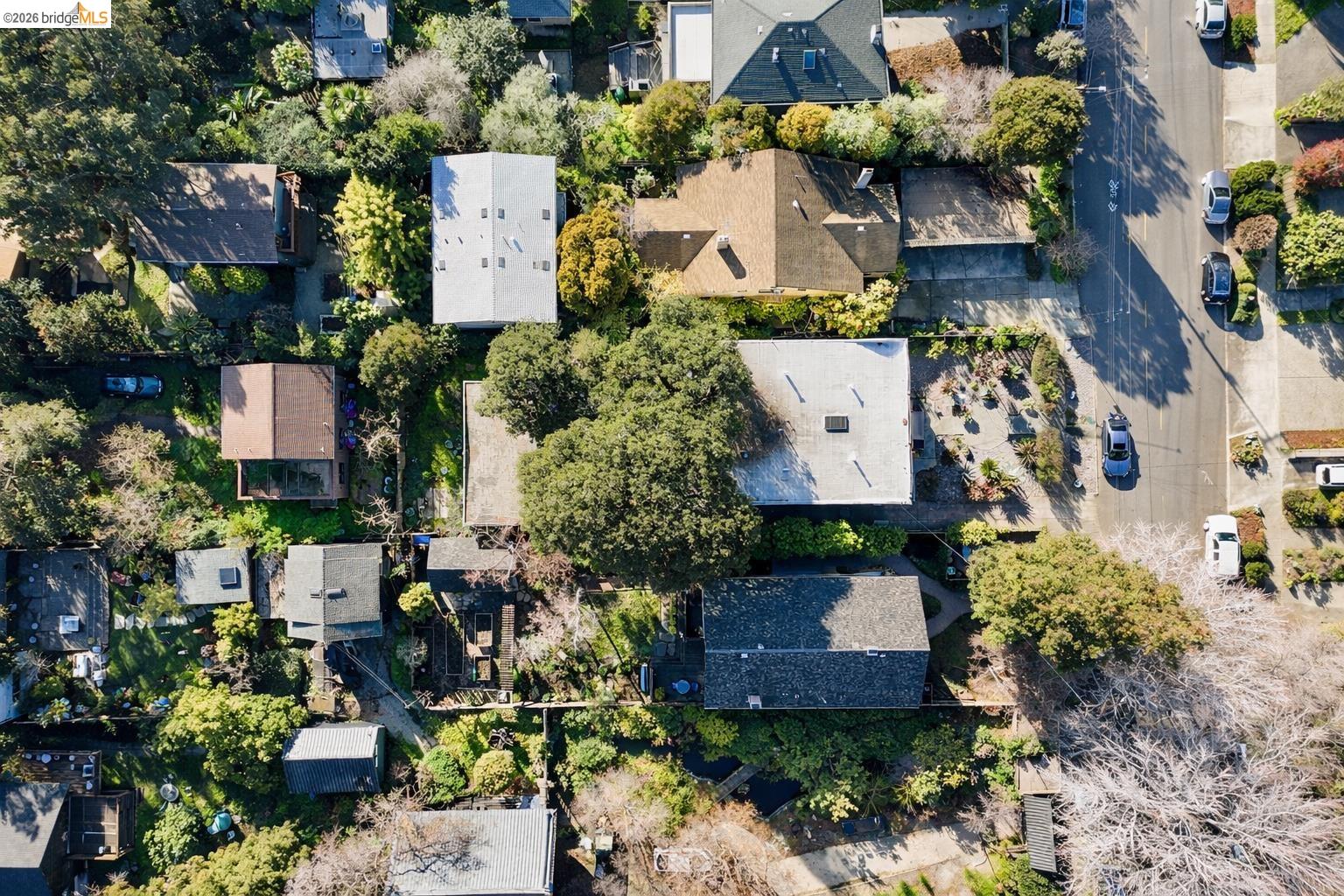 Detail Gallery Image 6 of 26 For 6100 Chabo Road, Oakland,  CA 94618 - – Beds | – Baths