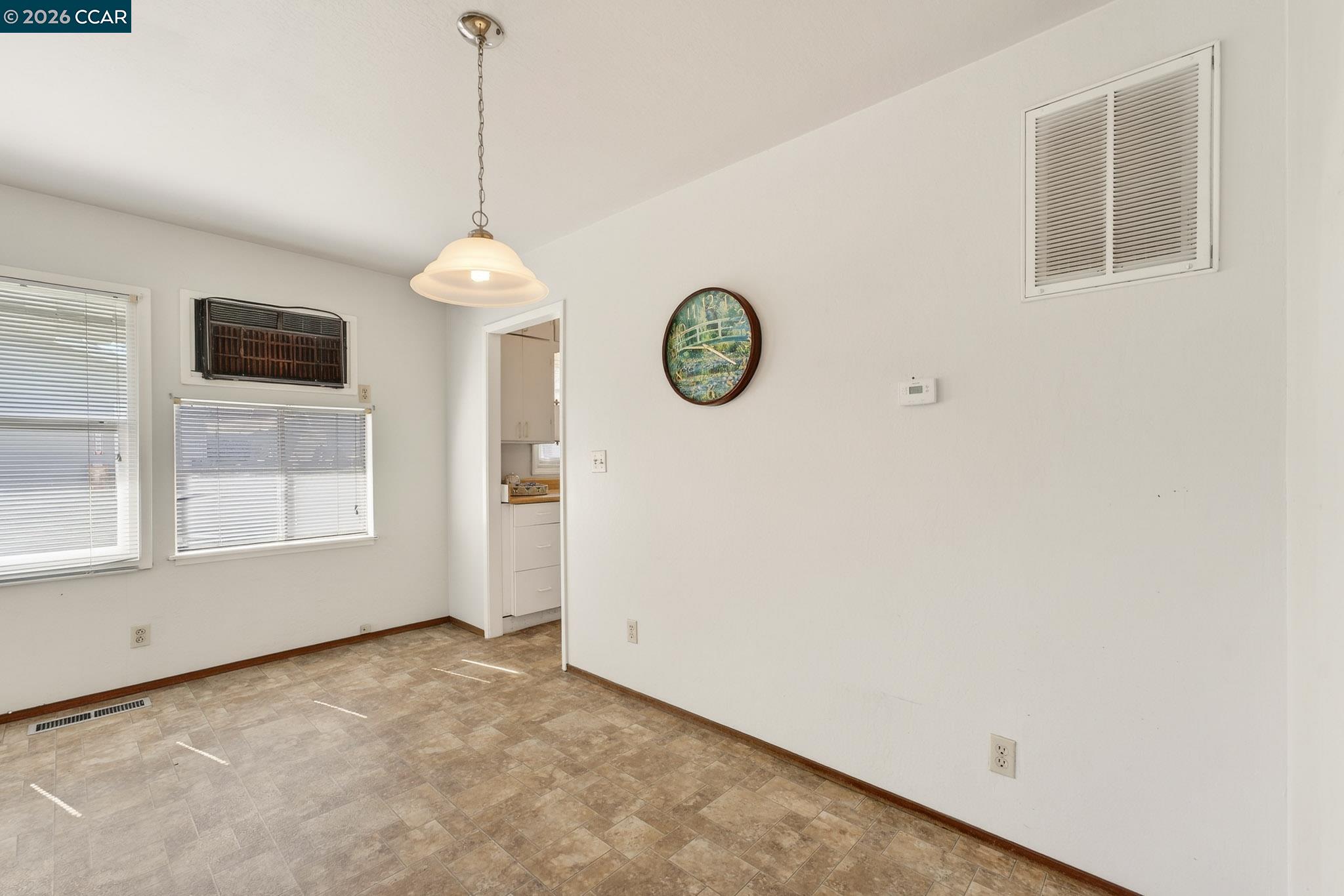 Detail Gallery Image 13 of 29 For 1516 C St, Antioch,  CA 94509 - 2 Beds | 1 Baths