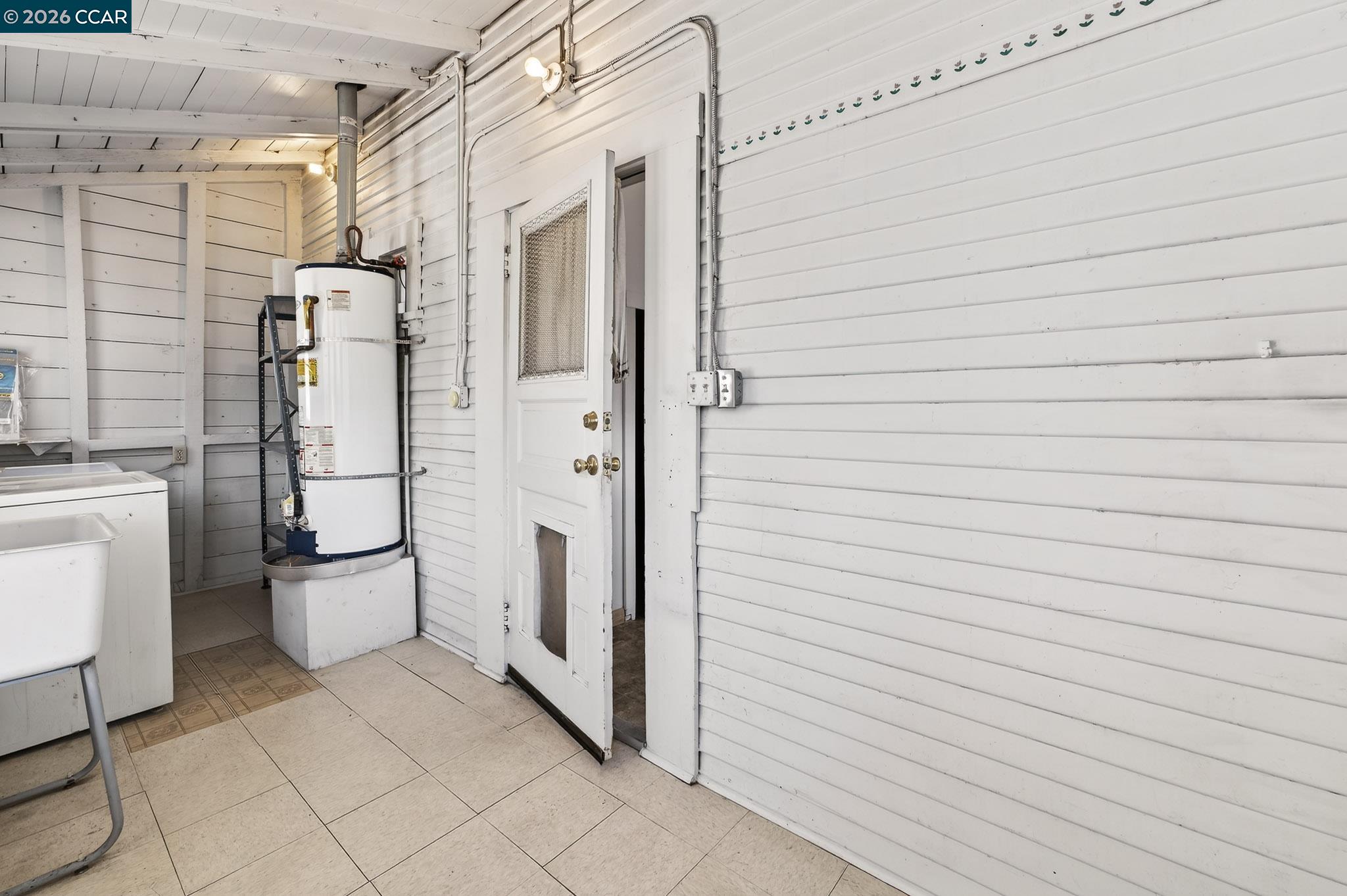 Detail Gallery Image 23 of 29 For 1516 C St, Antioch,  CA 94509 - 2 Beds | 1 Baths