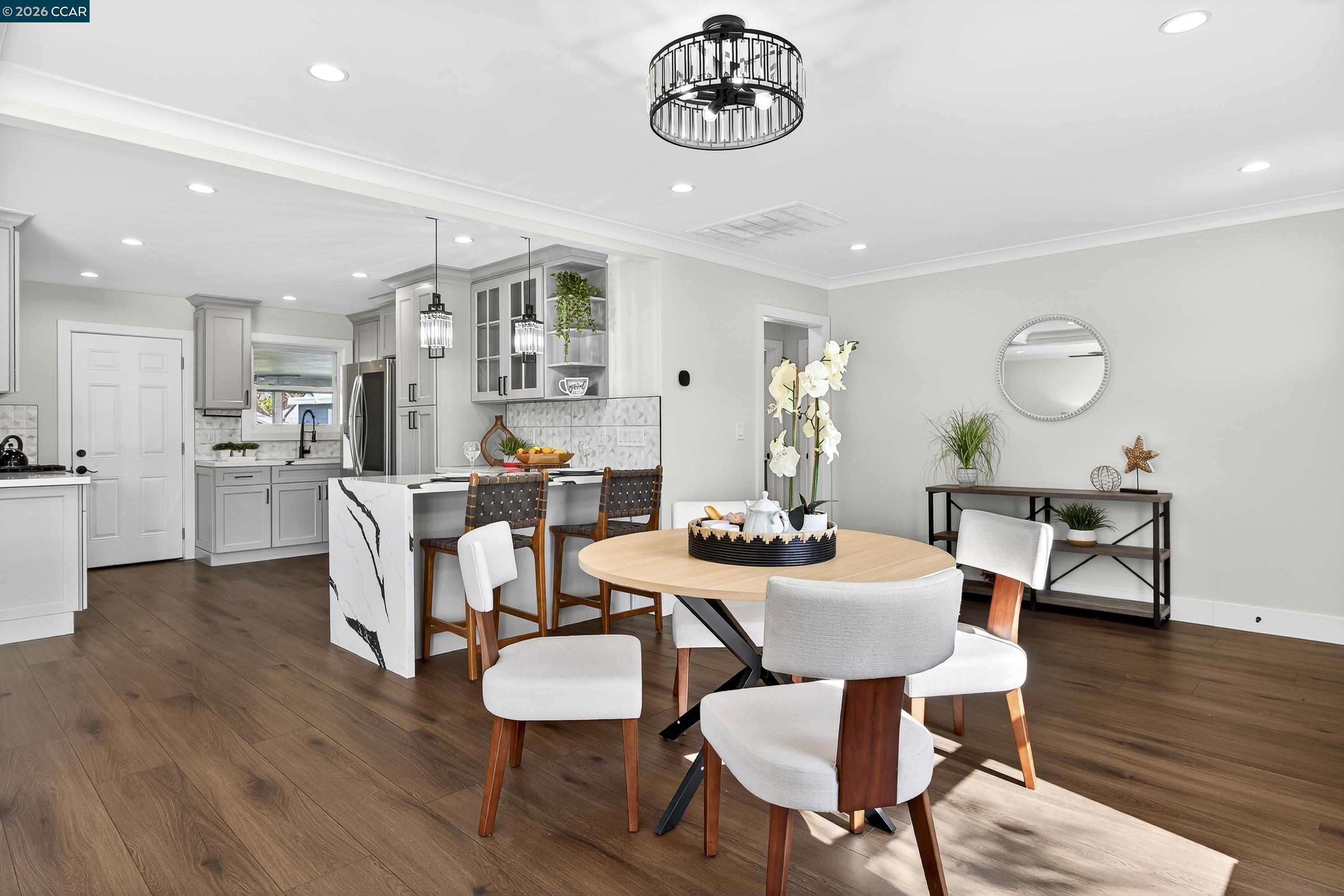 Detail Gallery Image 14 of 60 For 2908 Burnette St, Vallejo,  CA 94591 - 3 Beds | 2 Baths