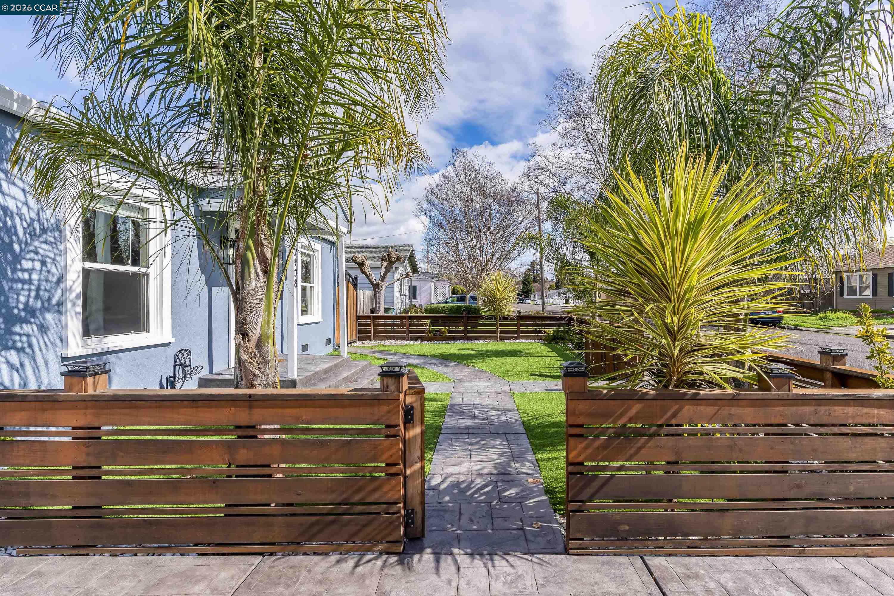 Detail Gallery Image 5 of 60 For 2908 Burnette St, Vallejo,  CA 94591 - 3 Beds | 2 Baths