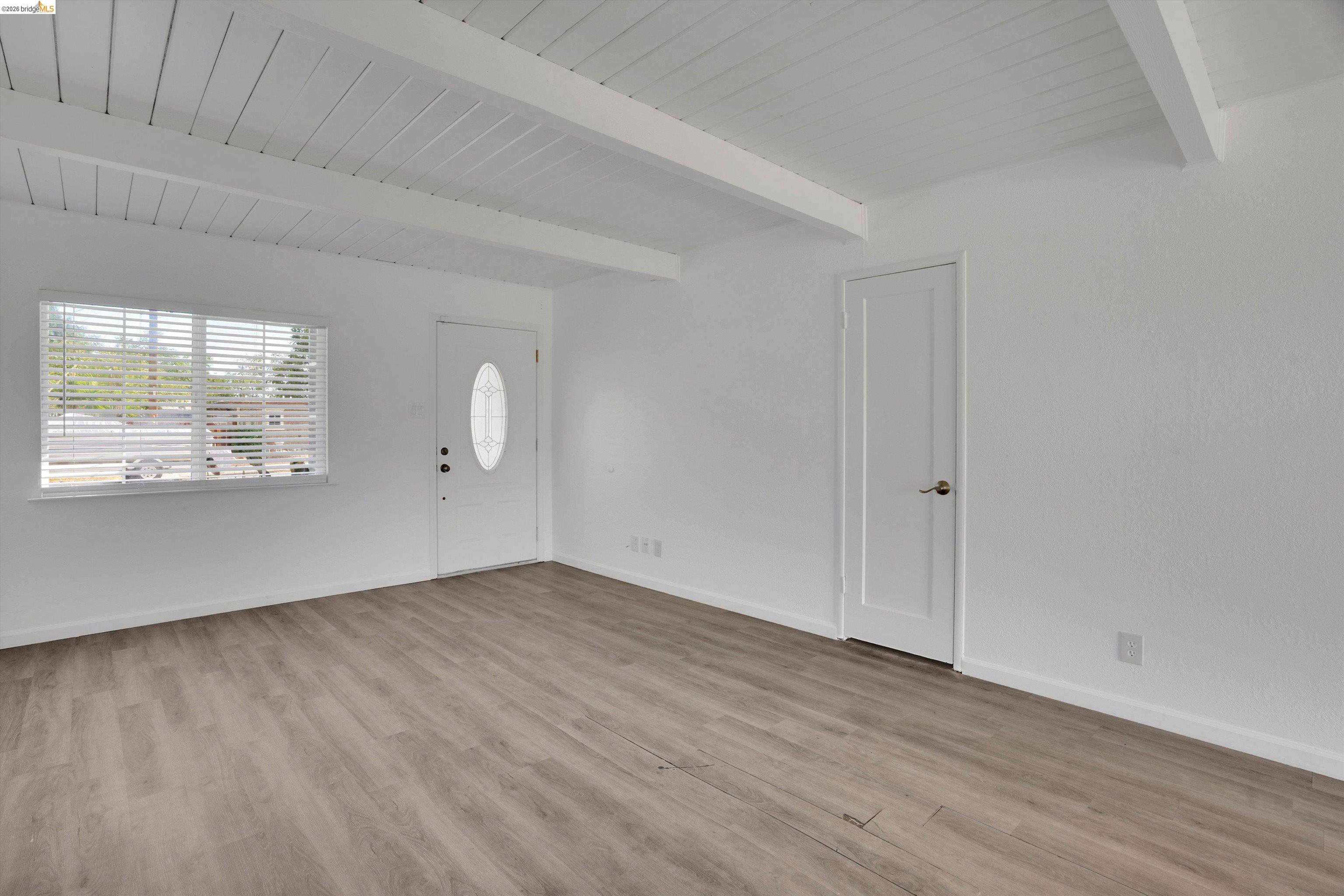 Detail Gallery Image 7 of 32 For 4 Wightman Ct, Antioch,  CA 94509 - 3 Beds | 1 Baths