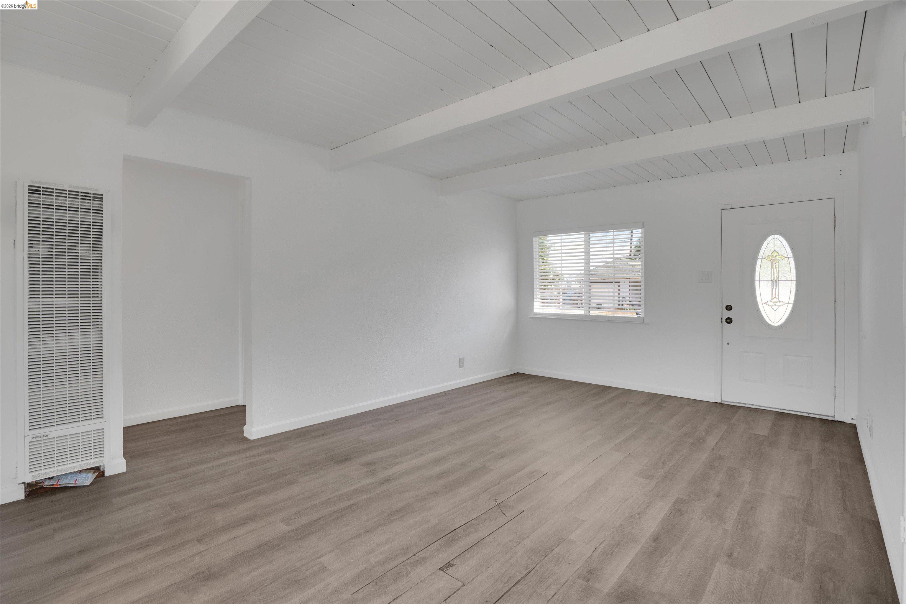 Detail Gallery Image 8 of 32 For 4 Wightman Ct, Antioch,  CA 94509 - 3 Beds | 1 Baths