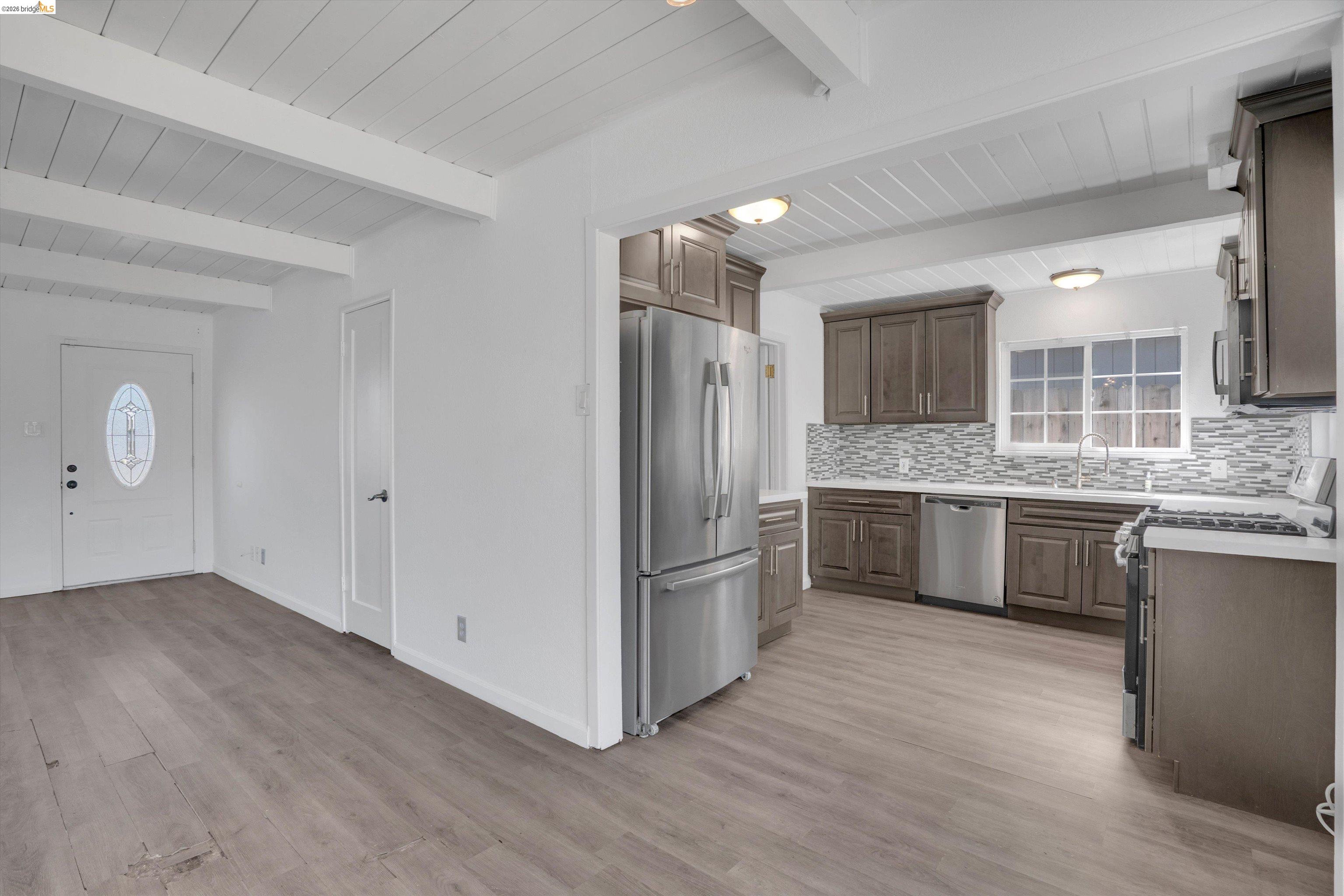 Detail Gallery Image 10 of 32 For 4 Wightman Ct, Antioch,  CA 94509 - 3 Beds | 1 Baths