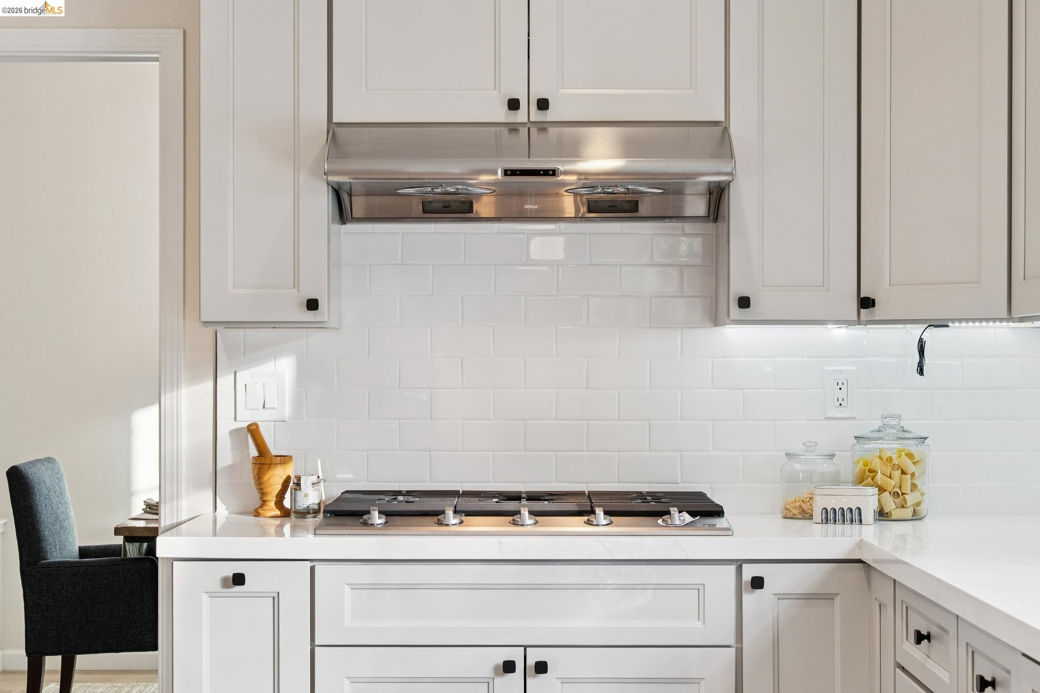 Detail Gallery Image 17 of 60 For 162 Briar Pl, Danville,  CA 94526 - 5 Beds | 3 Baths