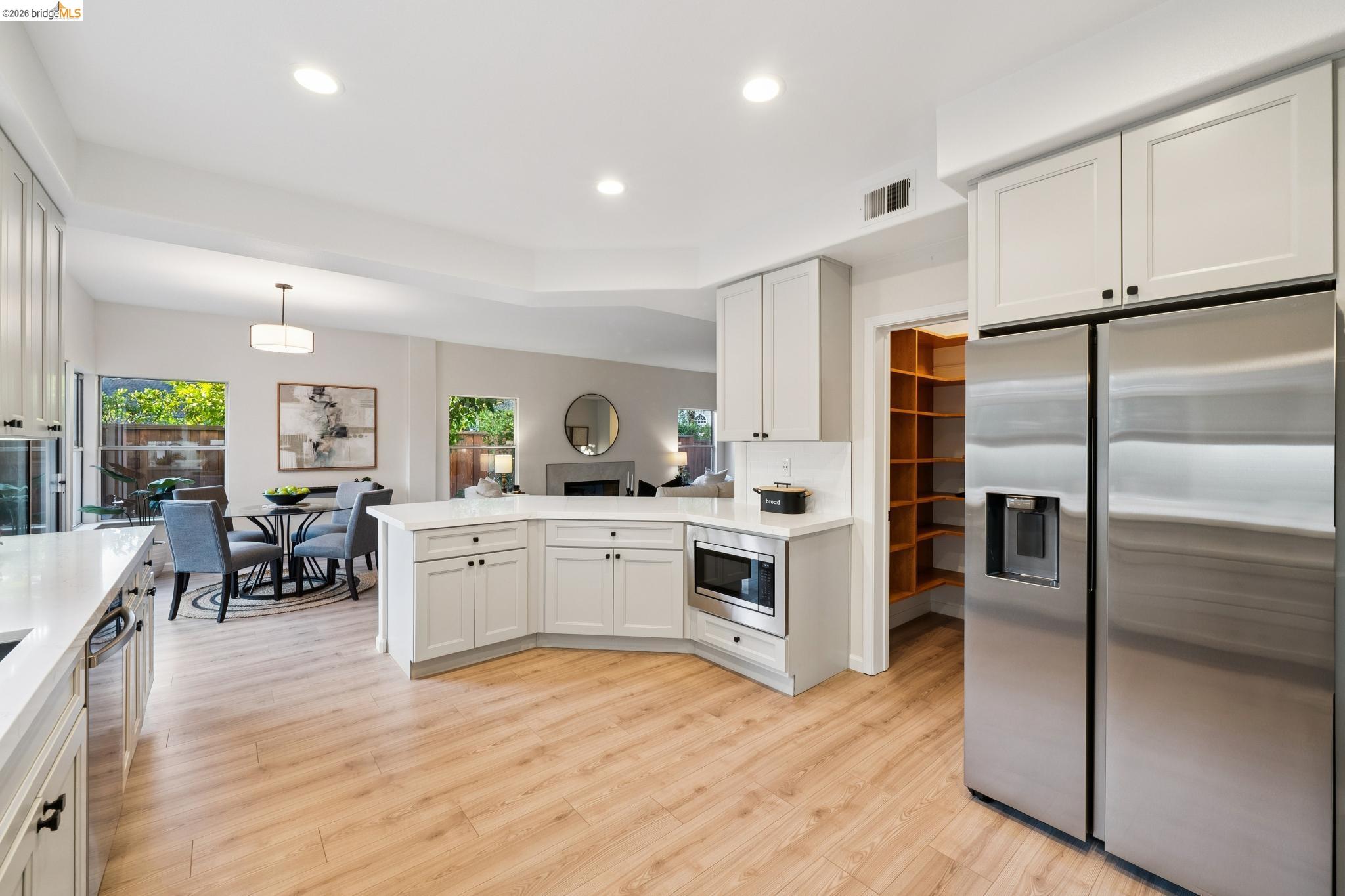 Detail Gallery Image 19 of 60 For 162 Briar Pl, Danville,  CA 94526 - 5 Beds | 3 Baths