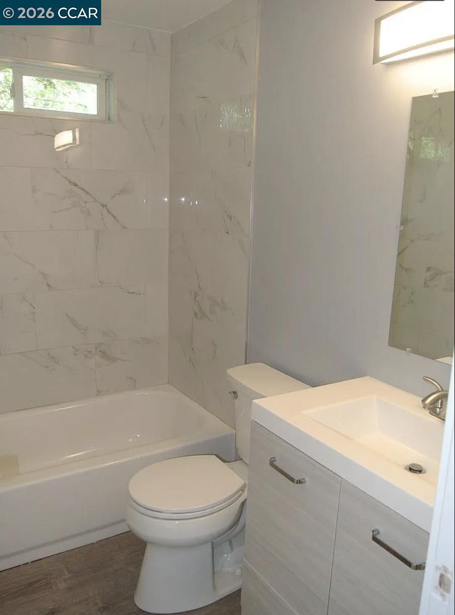 Detail Gallery Image 13 of 23 For 2220 S Crest Ave, Martinez,  CA 94553 - – Beds | – Baths