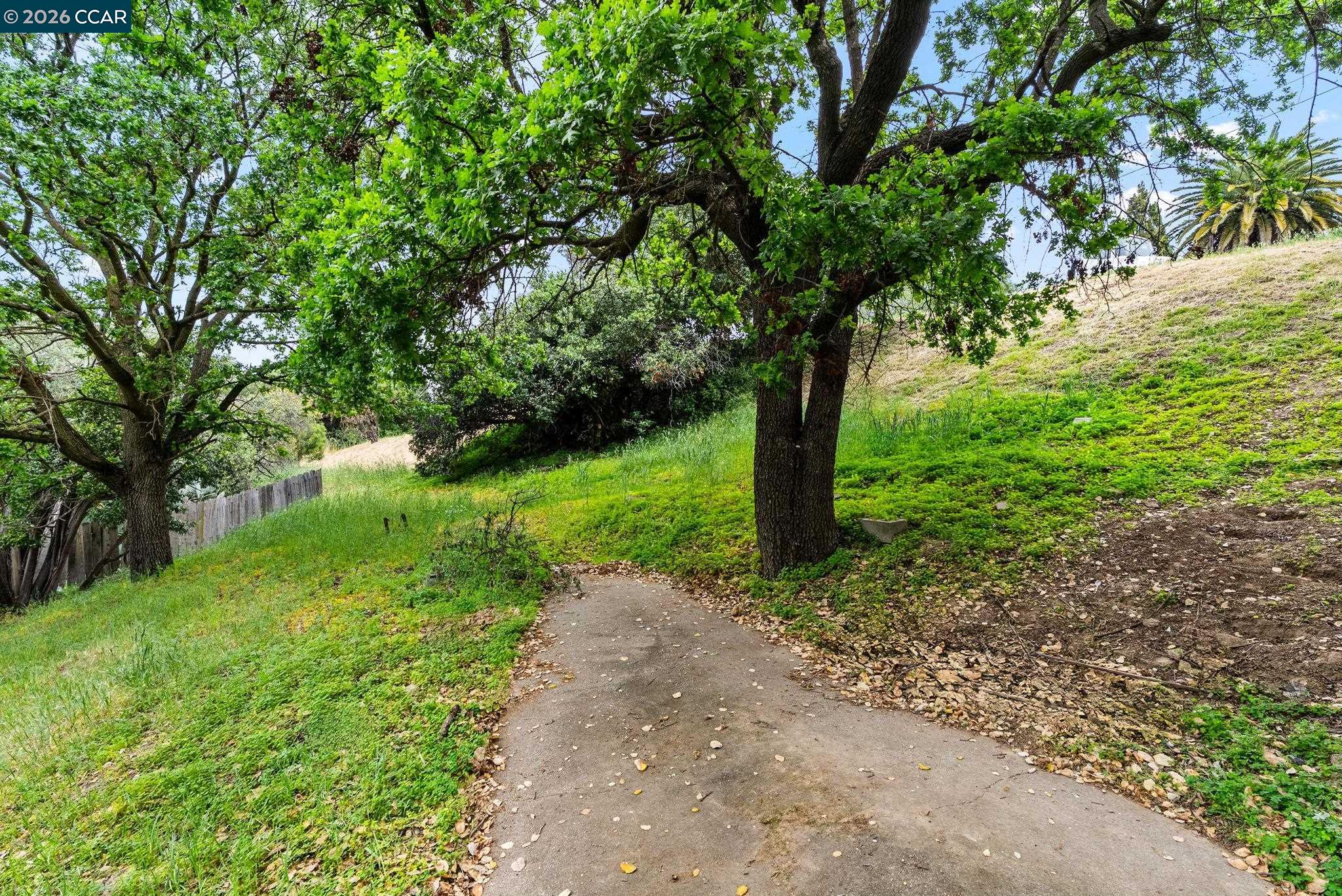 Detail Gallery Image 17 of 23 For 2220 S Crest Ave, Martinez,  CA 94553 - – Beds | – Baths