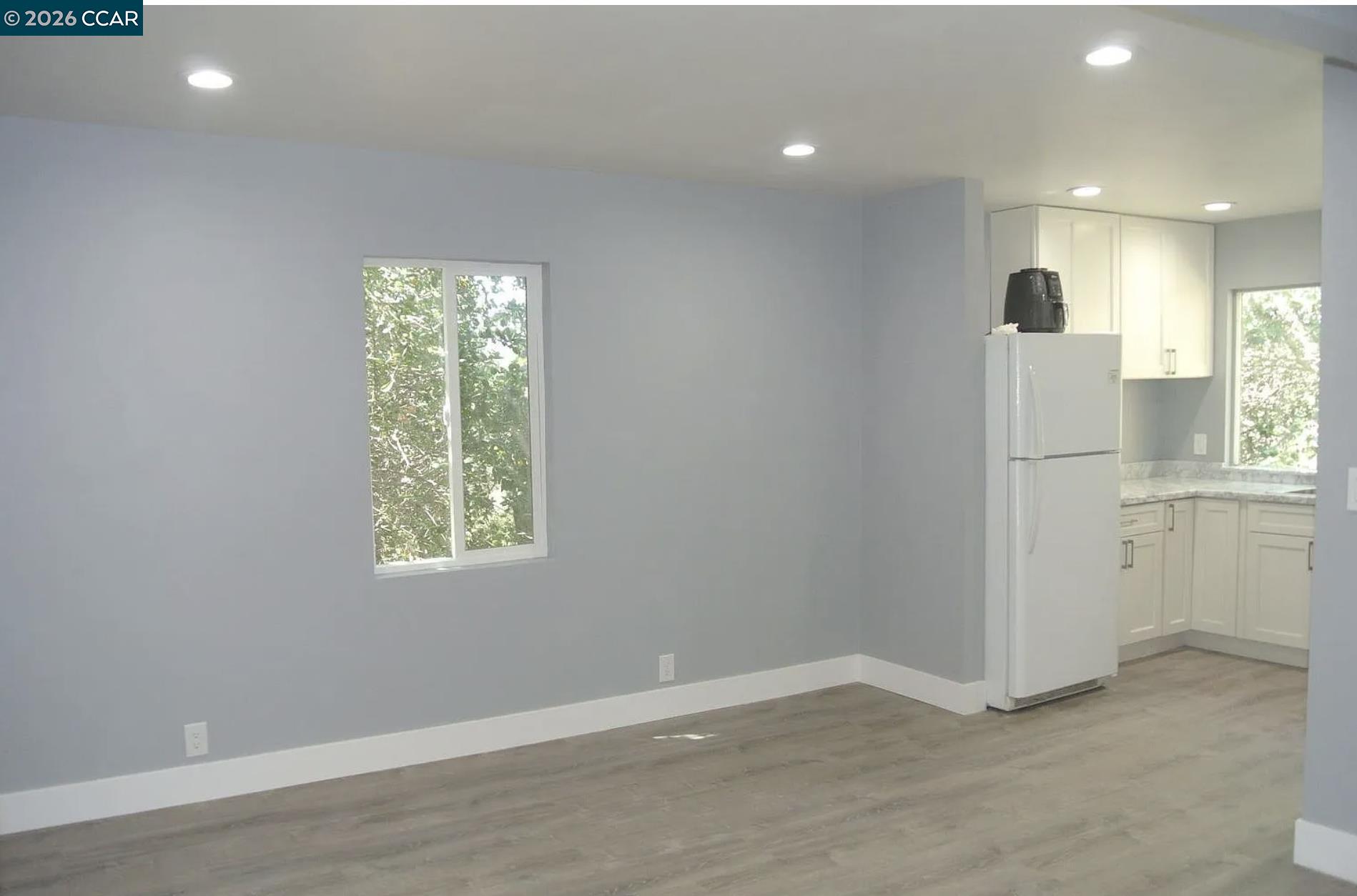 Detail Gallery Image 10 of 23 For 2220 S Crest Ave, Martinez,  CA 94553 - – Beds | – Baths