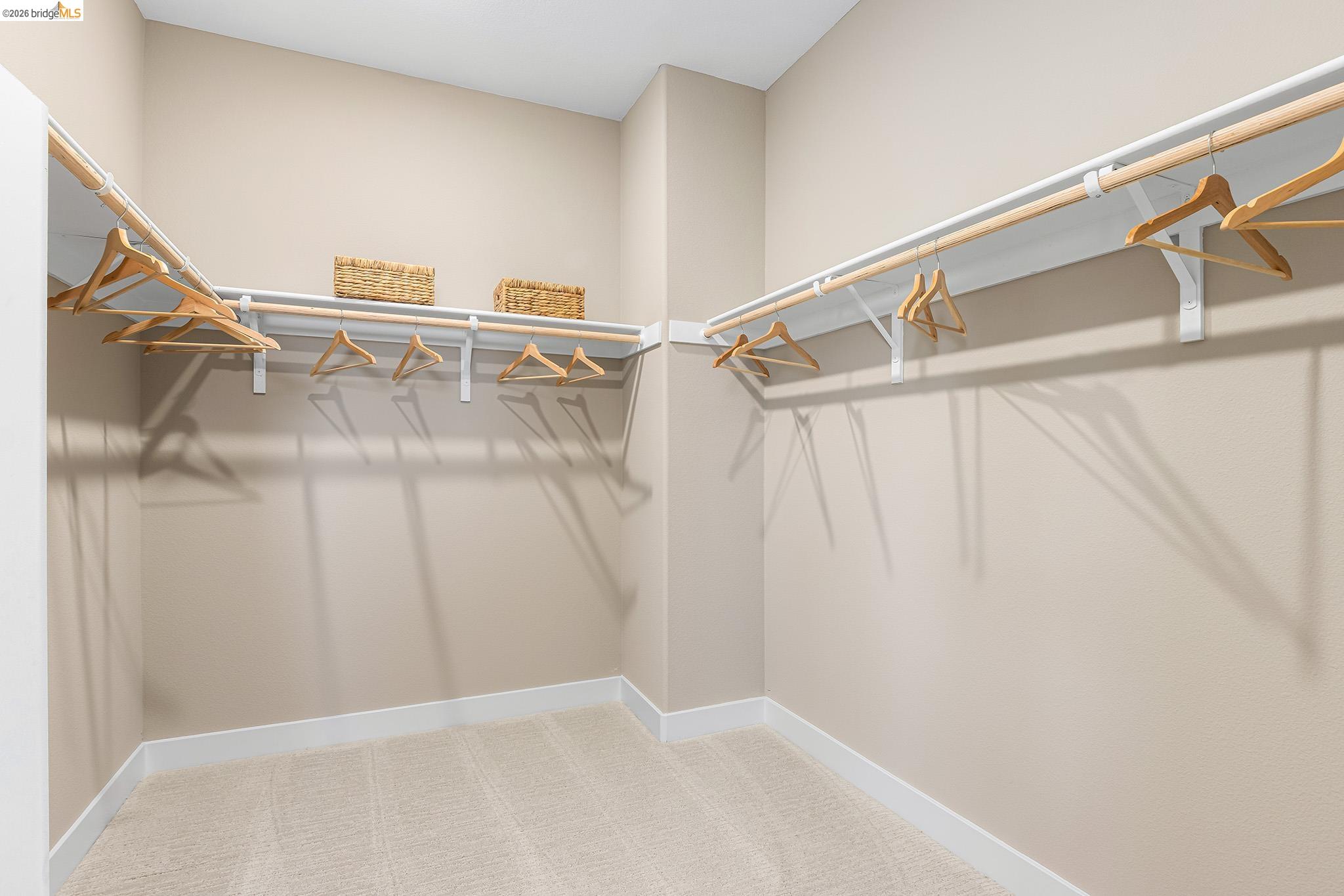 Detail Gallery Image 14 of 36 For 28968 Parkridge Loop #117,  Hayward,  CA 94544 - 3 Beds | 3 Baths