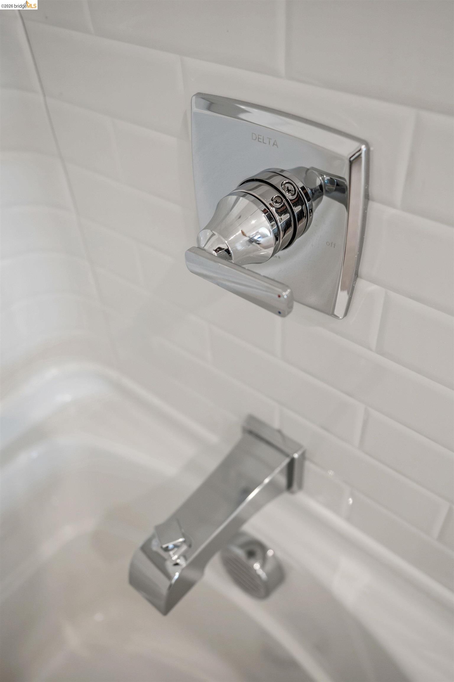 Detail Gallery Image 19 of 24 For 500 Somi Ct #301,  Hayward,  CA 94544 - 3 Beds | 2 Baths