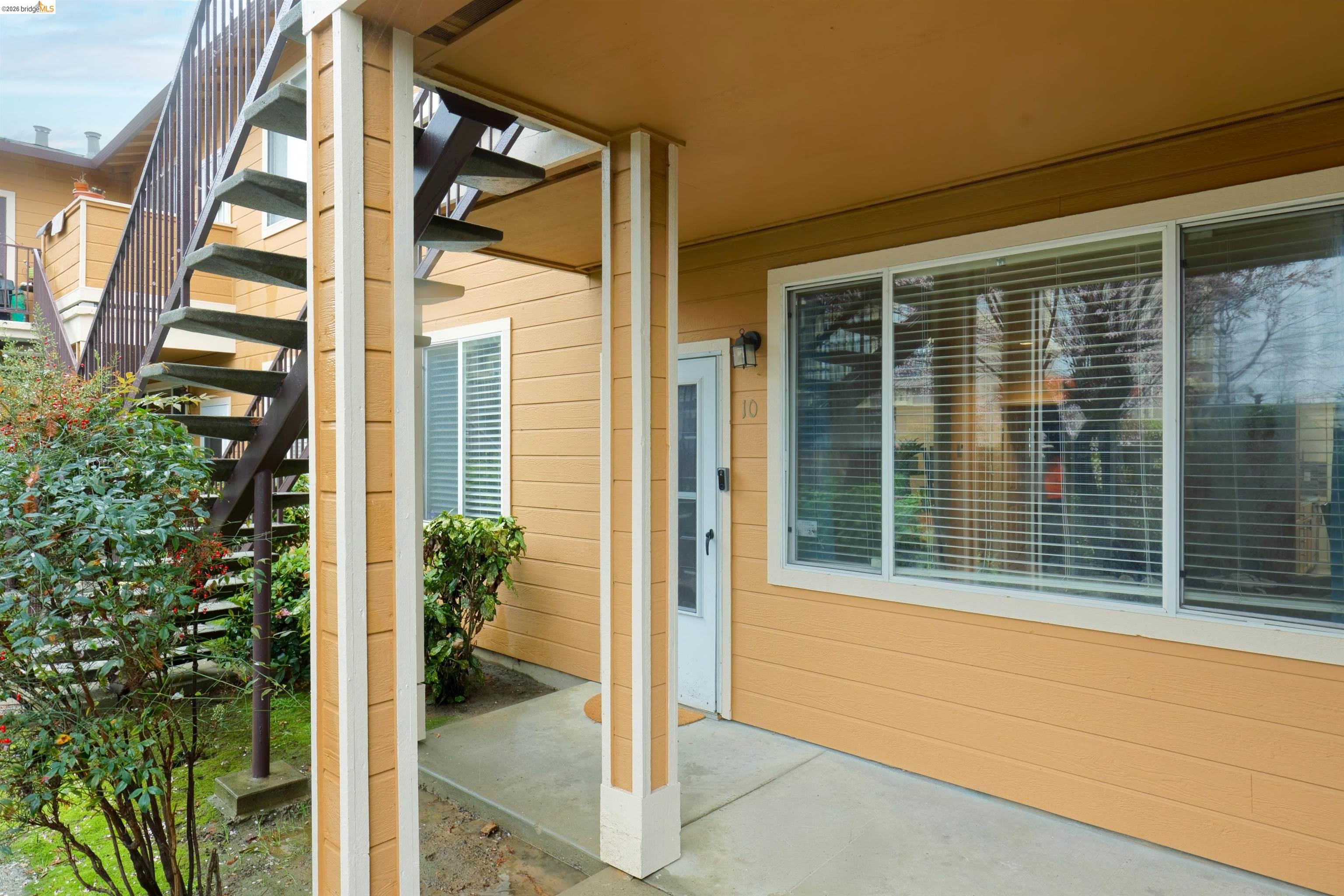 Photo #2: 41124716 Listing: Photo #2