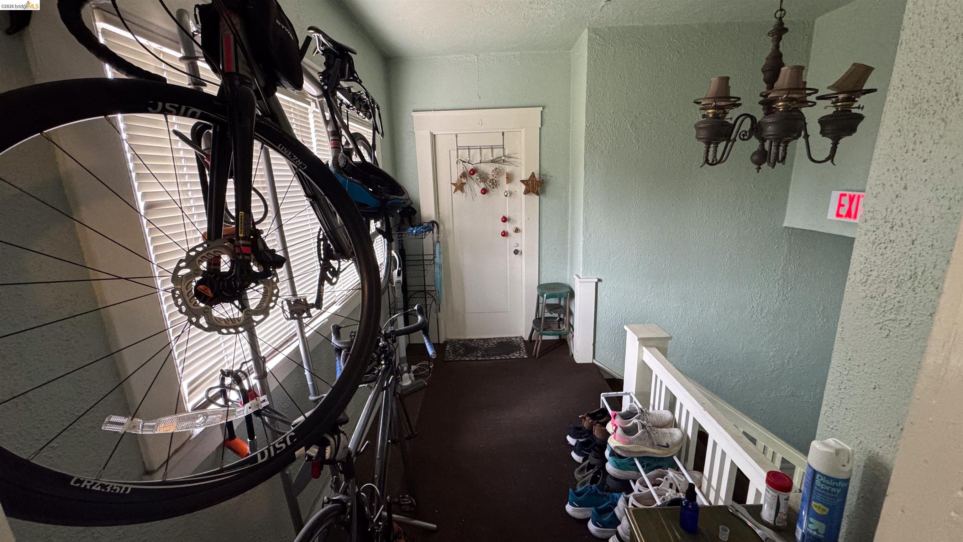 Detail Gallery Image 24 of 53 For 362 S Hudson Street, Oakland,  CA 94618-1185 - – Beds | – Baths