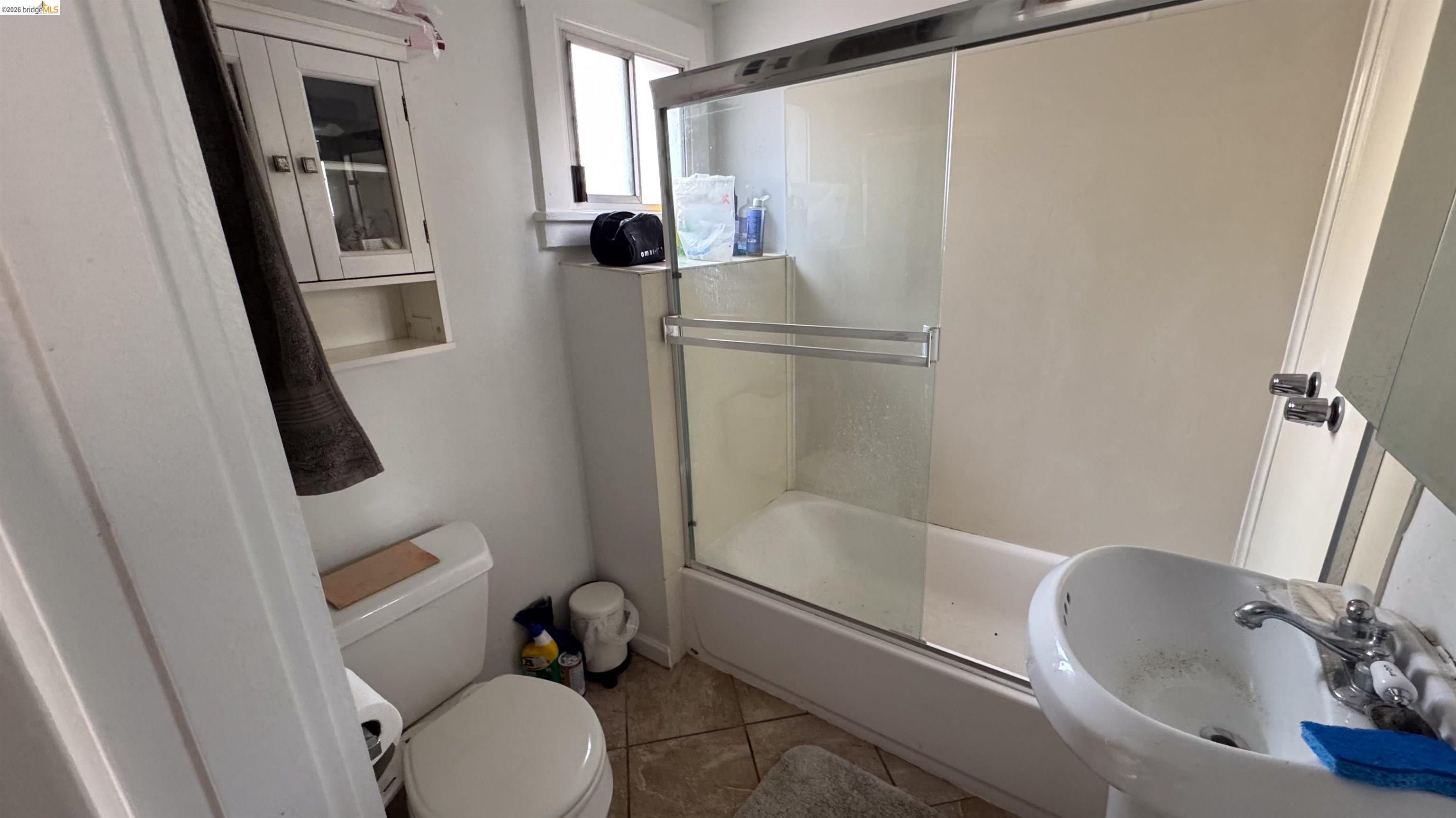 Detail Gallery Image 28 of 53 For 362 S Hudson Street, Oakland,  CA 94618-1185 - – Beds | – Baths