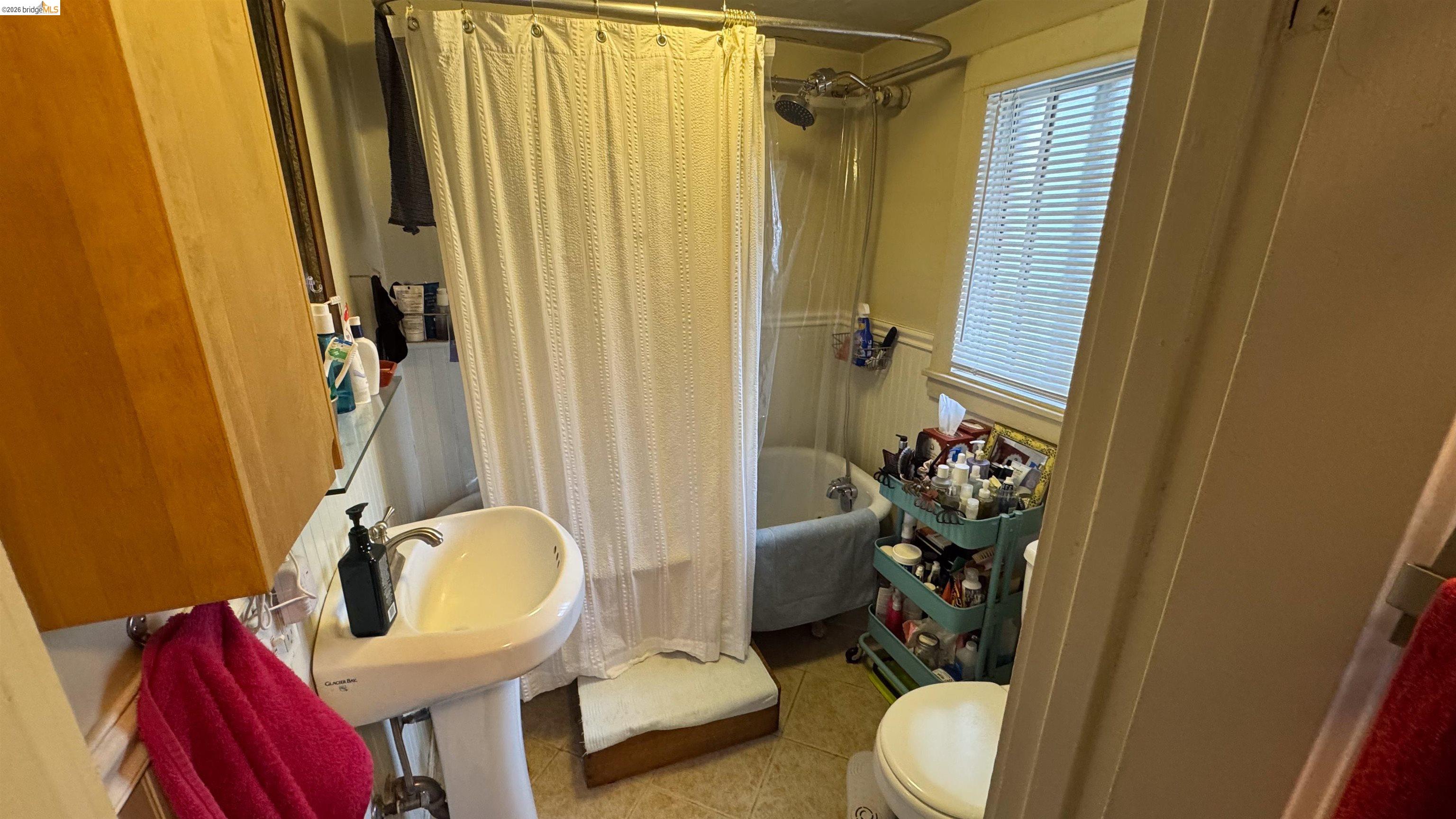 Detail Gallery Image 49 of 53 For 362 S Hudson Street, Oakland,  CA 94618-1185 - – Beds | – Baths