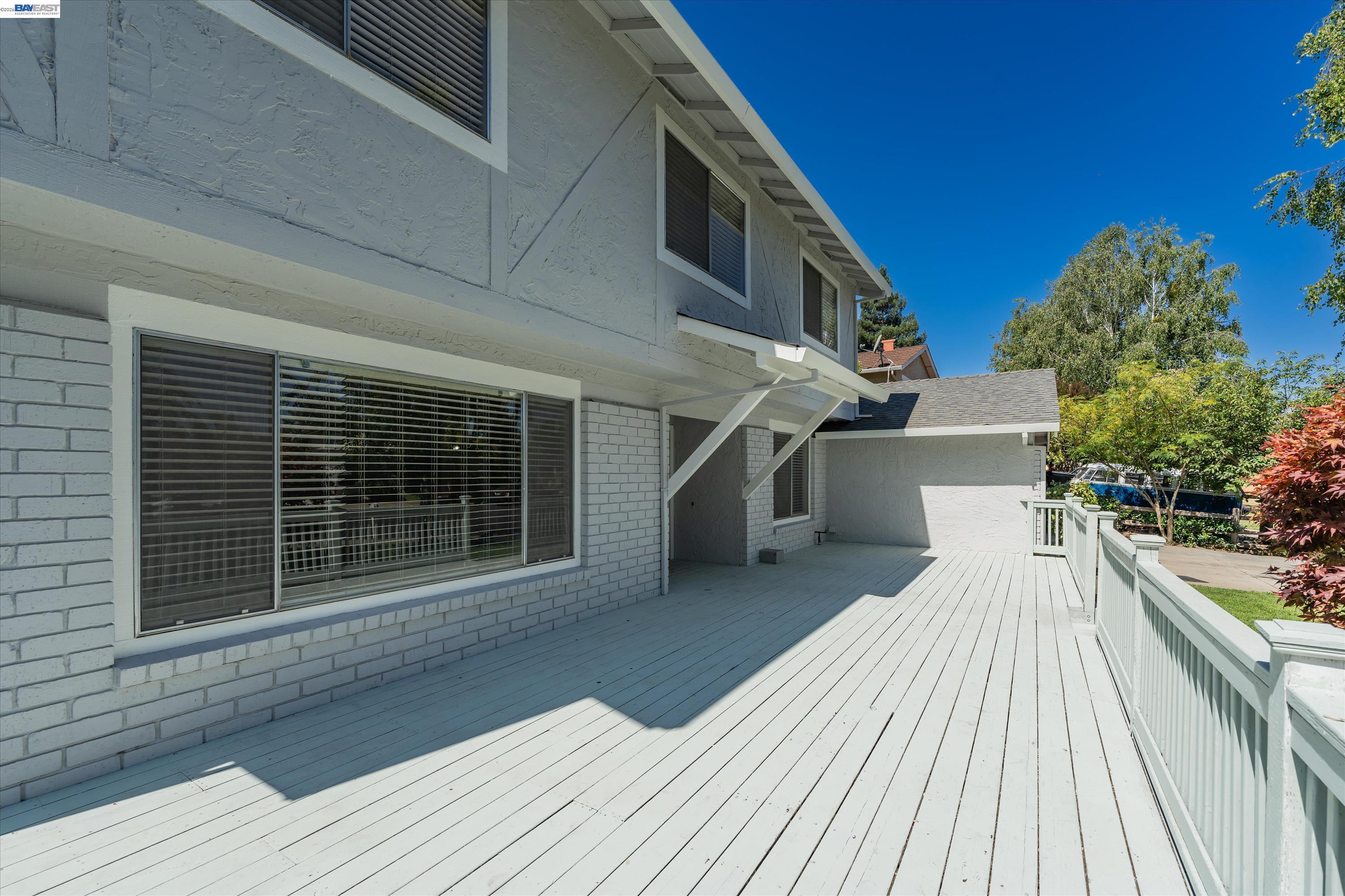 Detail Gallery Image 3 of 36 For 6735 Stephan Ct, Gilroy,  CA 95020 - 5 Beds | 3 Baths