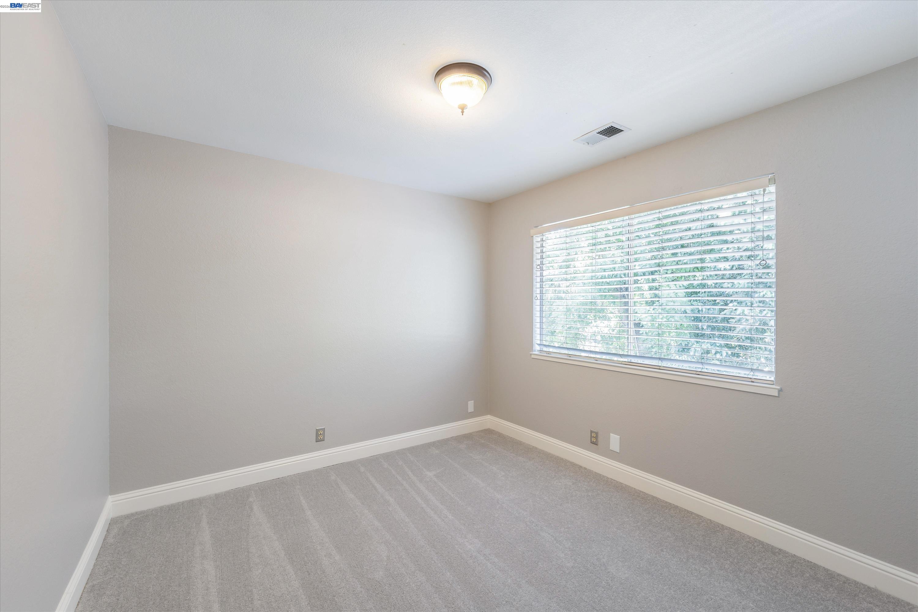 Detail Gallery Image 26 of 36 For 6735 Stephan Ct, Gilroy,  CA 95020 - 5 Beds | 3 Baths