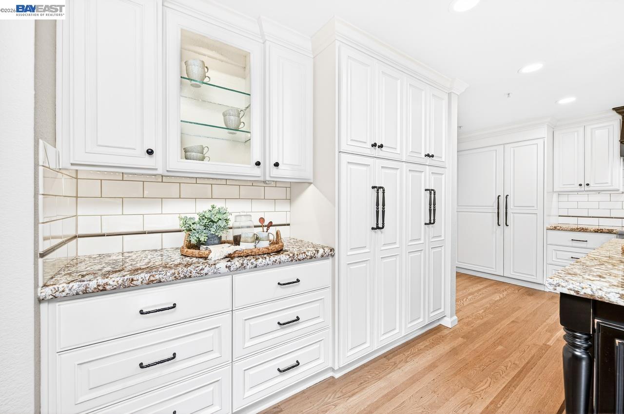 Detail Gallery Image 20 of 59 For 859 Gray Fox Cir, Pleasanton,  CA 94566 - 5 Beds | 4 Baths