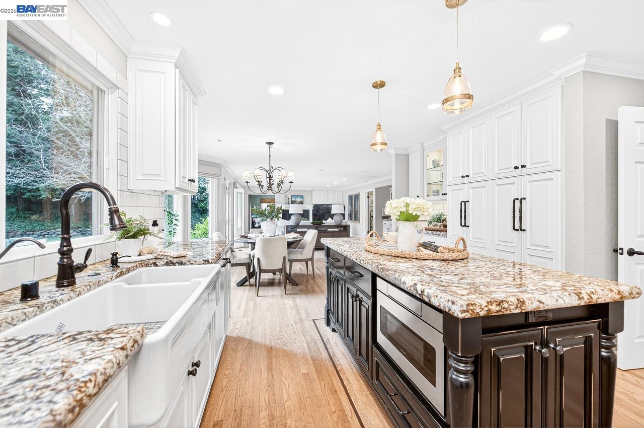 Detail Gallery Image 26 of 59 For 859 Gray Fox Cir, Pleasanton,  CA 94566 - 5 Beds | 4 Baths