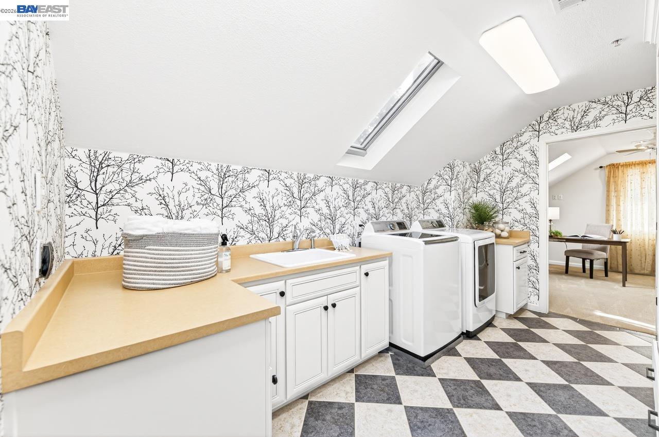 Detail Gallery Image 39 of 59 For 859 Gray Fox Cir, Pleasanton,  CA 94566 - 5 Beds | 4 Baths