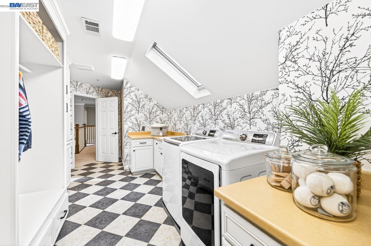 Detail Gallery Image 41 of 59 For 859 Gray Fox Cir, Pleasanton,  CA 94566 - 5 Beds | 4 Baths