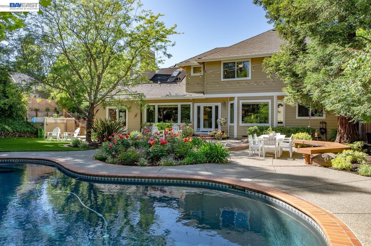 Detail Gallery Image 53 of 59 For 859 Gray Fox Cir, Pleasanton,  CA 94566 - 5 Beds | 4 Baths