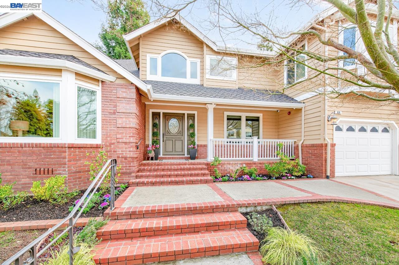 Detail Gallery Image 7 of 59 For 859 Gray Fox Cir, Pleasanton,  CA 94566 - 5 Beds | 4 Baths