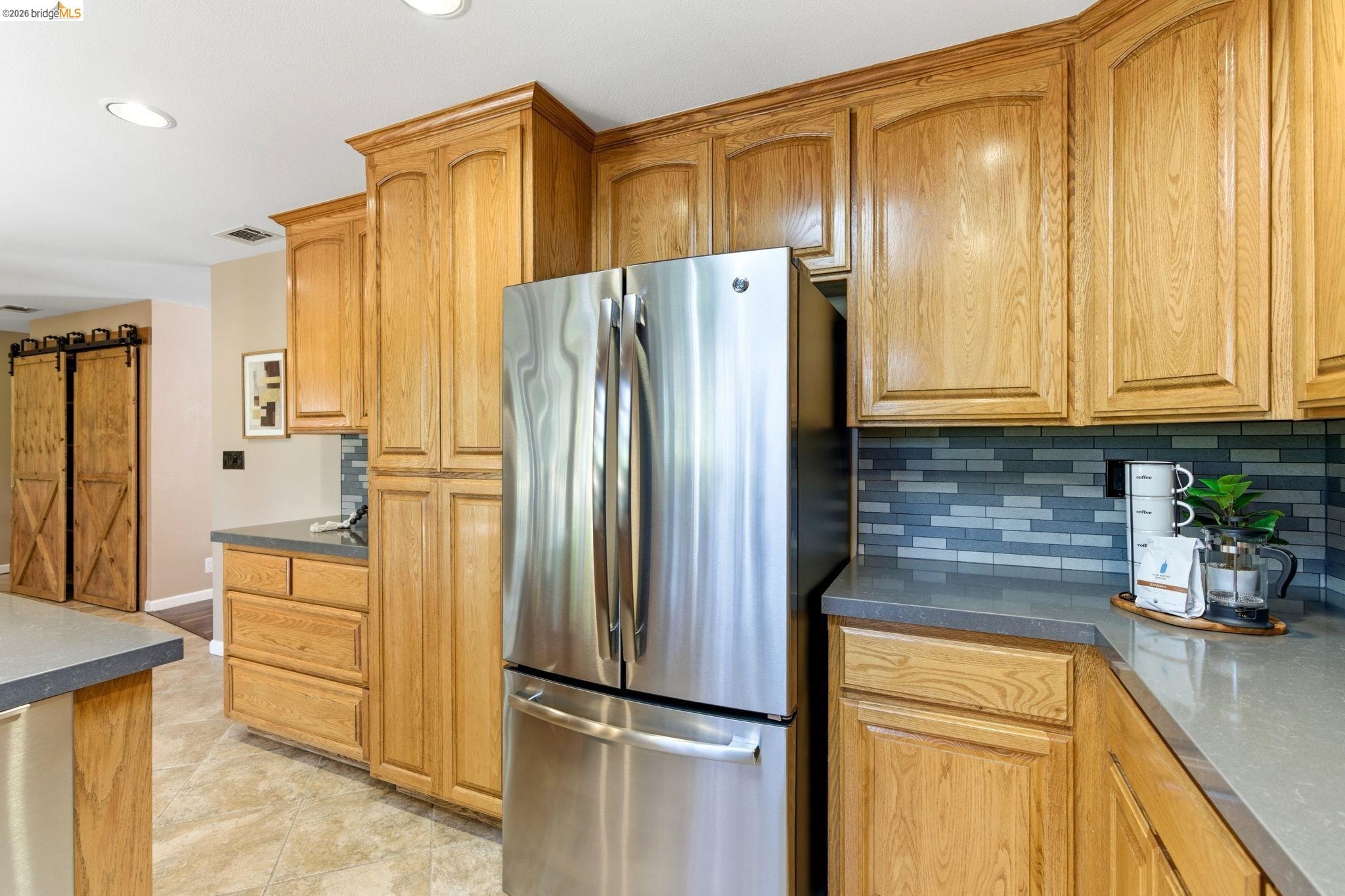 Detail Gallery Image 14 of 60 For 3142 Van Buren Pl, Antioch,  CA 94509 - 4 Beds | 3 Baths