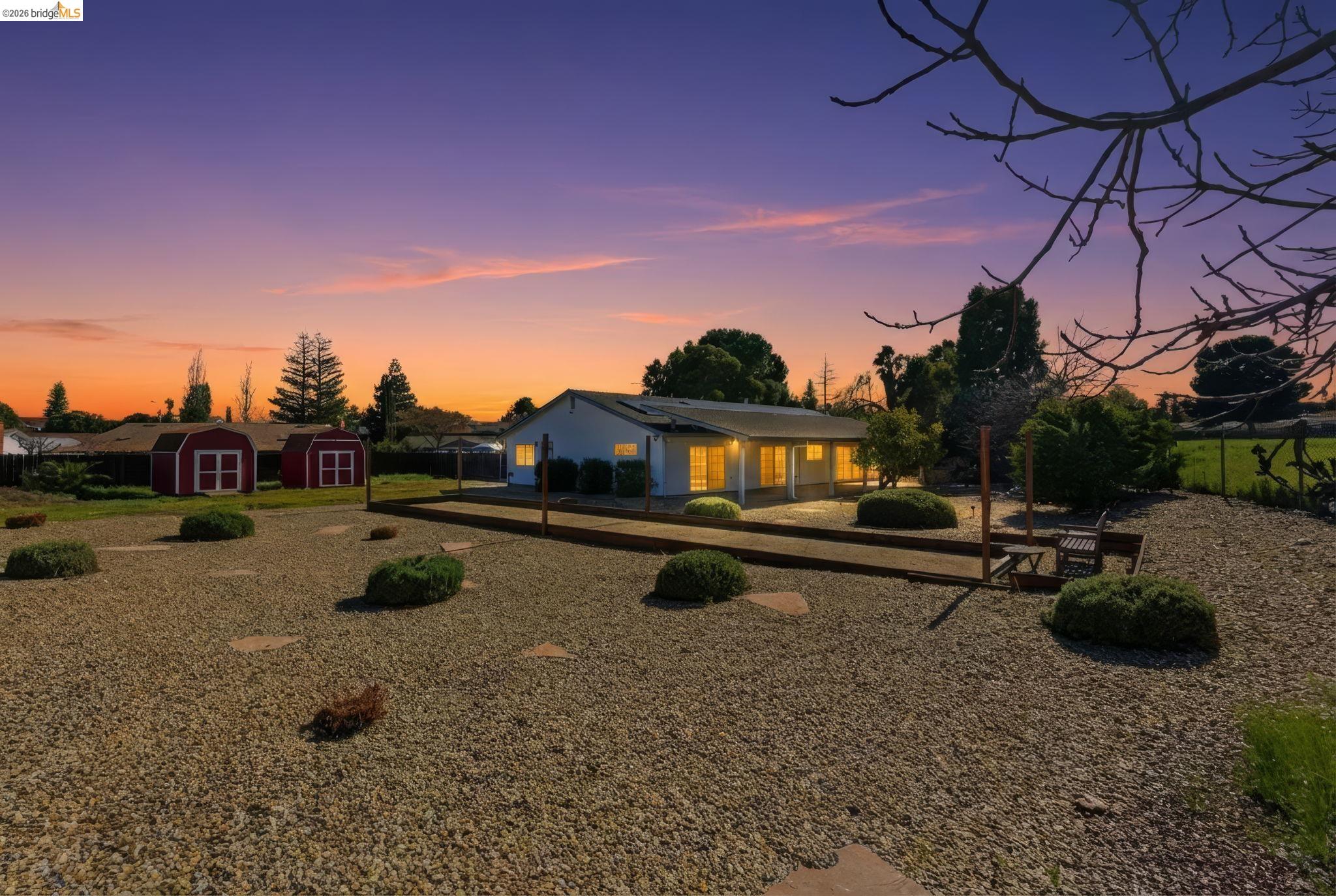 Detail Gallery Image 43 of 60 For 3142 Van Buren Pl, Antioch,  CA 94509 - 4 Beds | 3 Baths