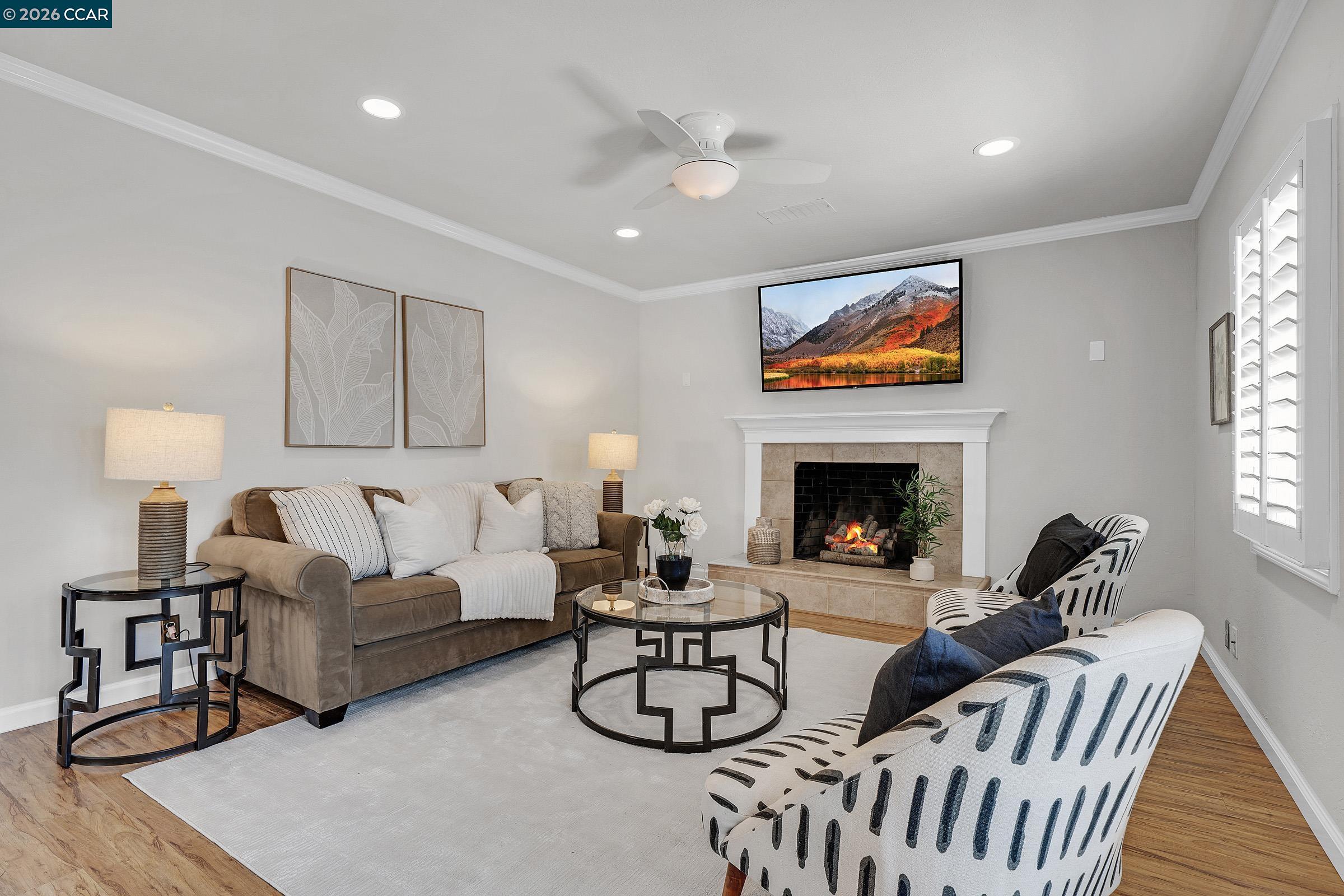 Detail Gallery Image 13 of 40 For 2415 Crestline Rd, Pleasanton,  CA 94566 - 5 Beds | 3 Baths