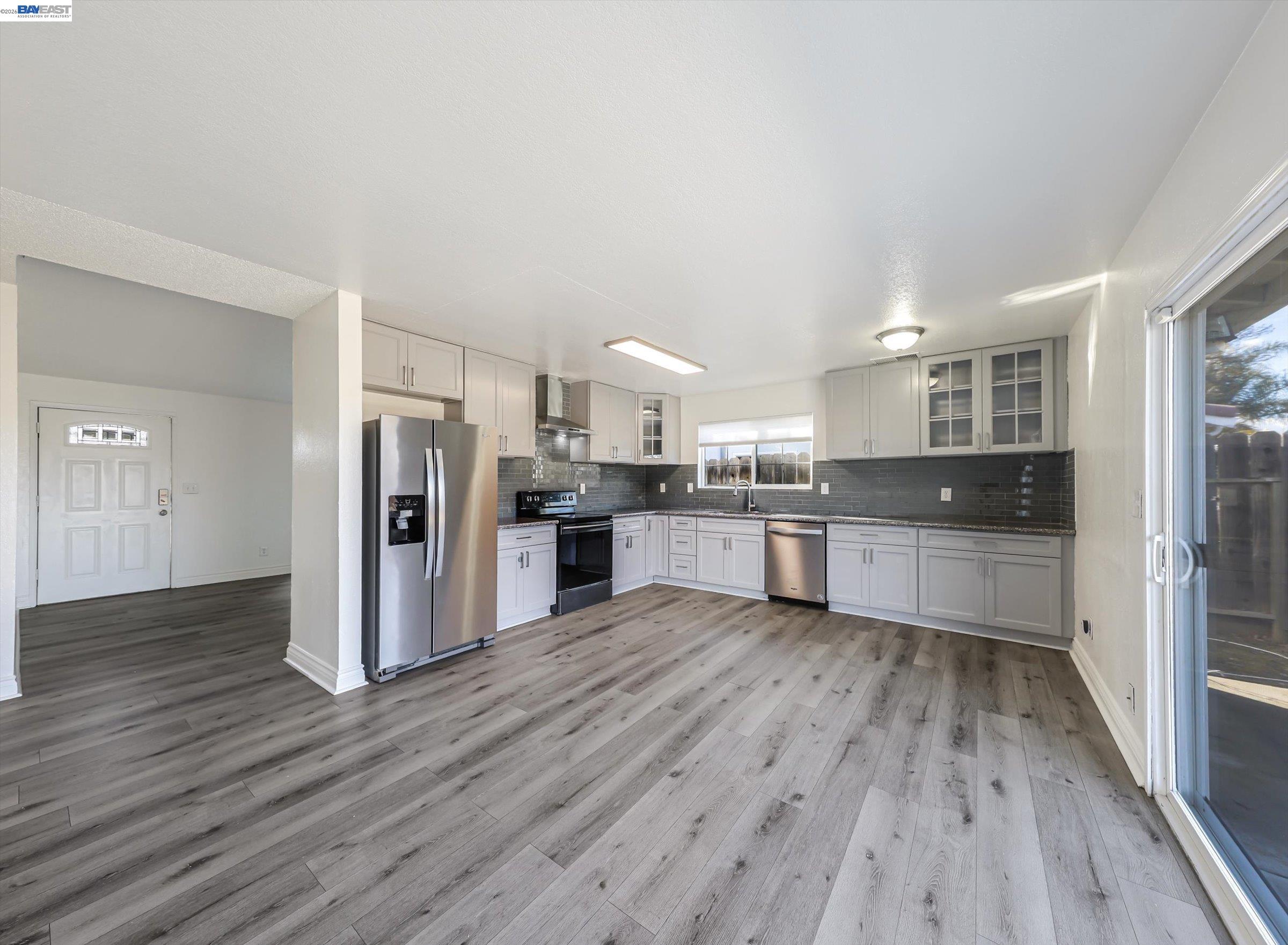 Detail Gallery Image 10 of 36 For 3432 Danielle Pl, Bay Point,  CA 94565 - 3 Beds | 2 Baths