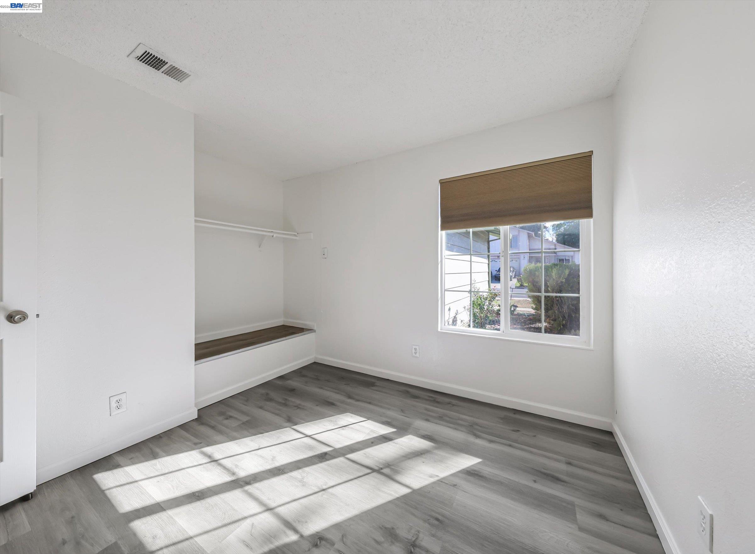 Detail Gallery Image 17 of 36 For 3432 Danielle Pl, Bay Point,  CA 94565 - 3 Beds | 2 Baths