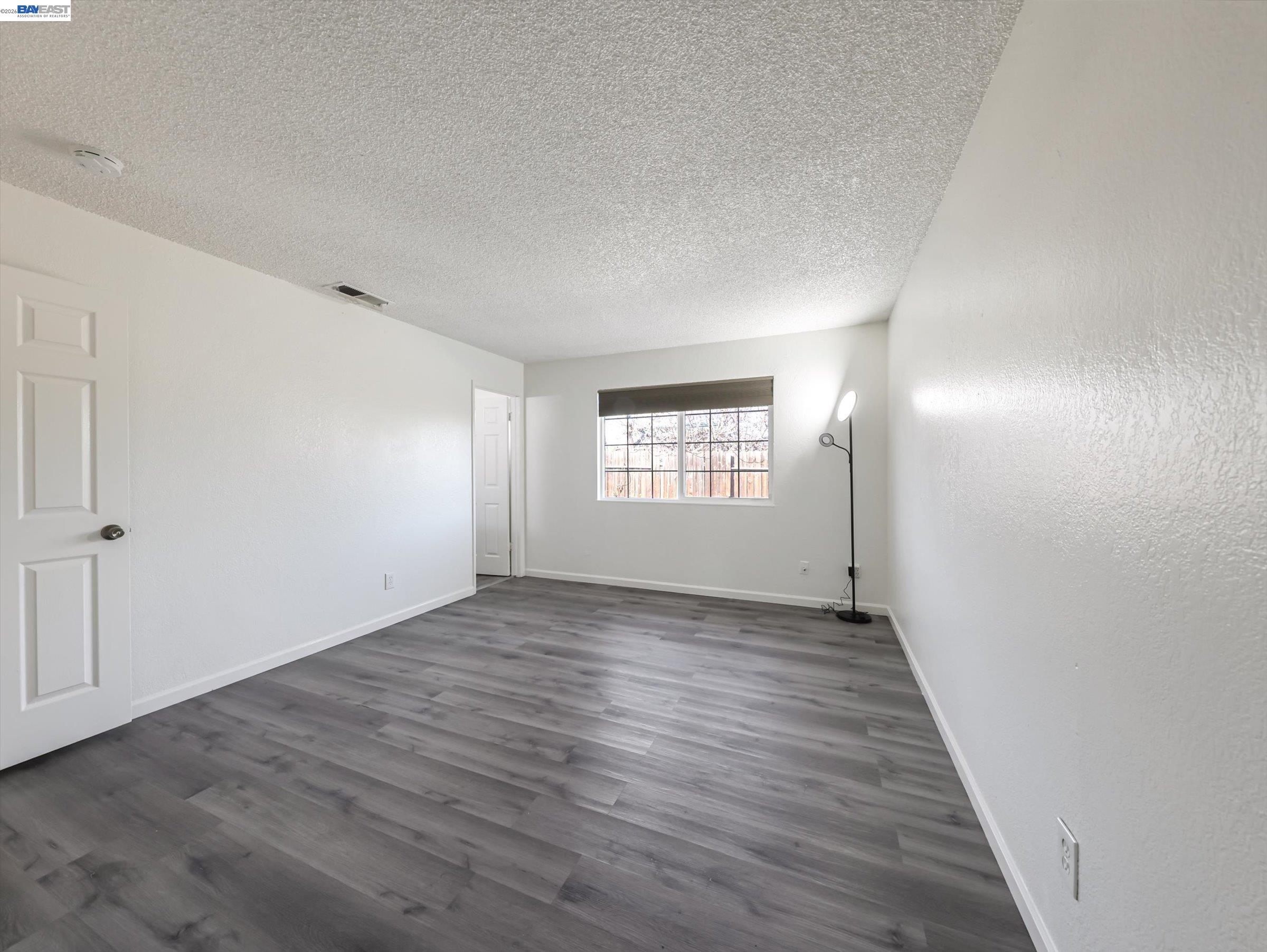 Detail Gallery Image 22 of 36 For 3432 Danielle Pl, Bay Point,  CA 94565 - 3 Beds | 2 Baths