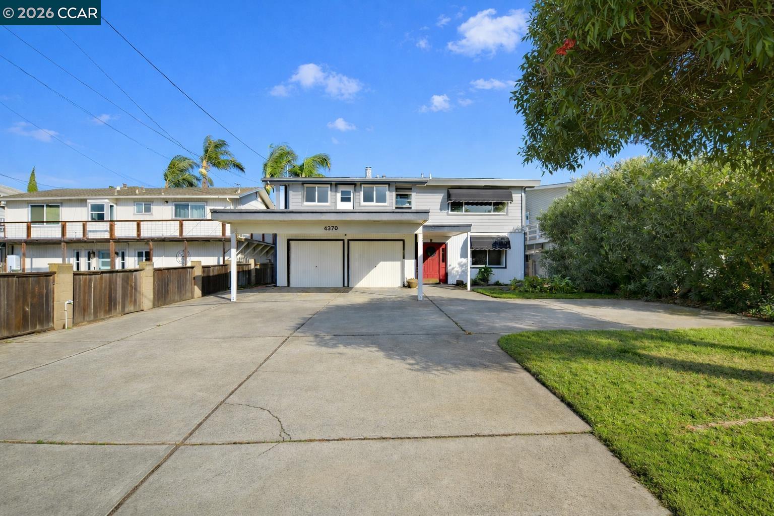 Detail Gallery Image 2 of 37 For 4370 Sandmound Blvd, Oakley,  CA 94561-5037 - 4 Beds | 2 Baths