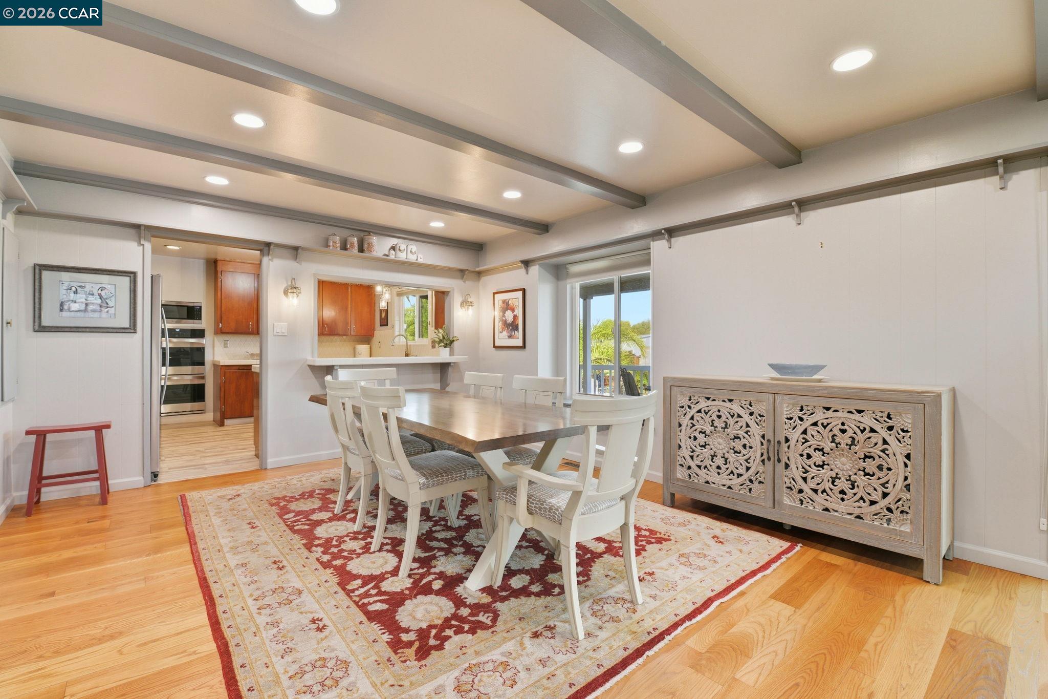 Detail Gallery Image 4 of 37 For 4370 Sandmound Blvd, Oakley,  CA 94561-5037 - 4 Beds | 2 Baths