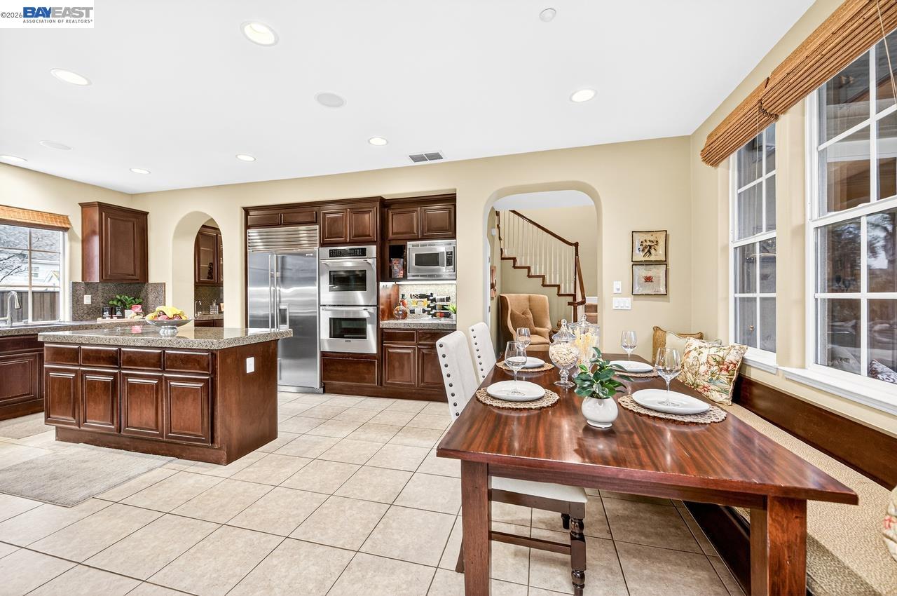 Detail Gallery Image 15 of 60 For 2779 Silverado Ct, Livermore,  CA 94550 - 4 Beds | 5/1 Baths