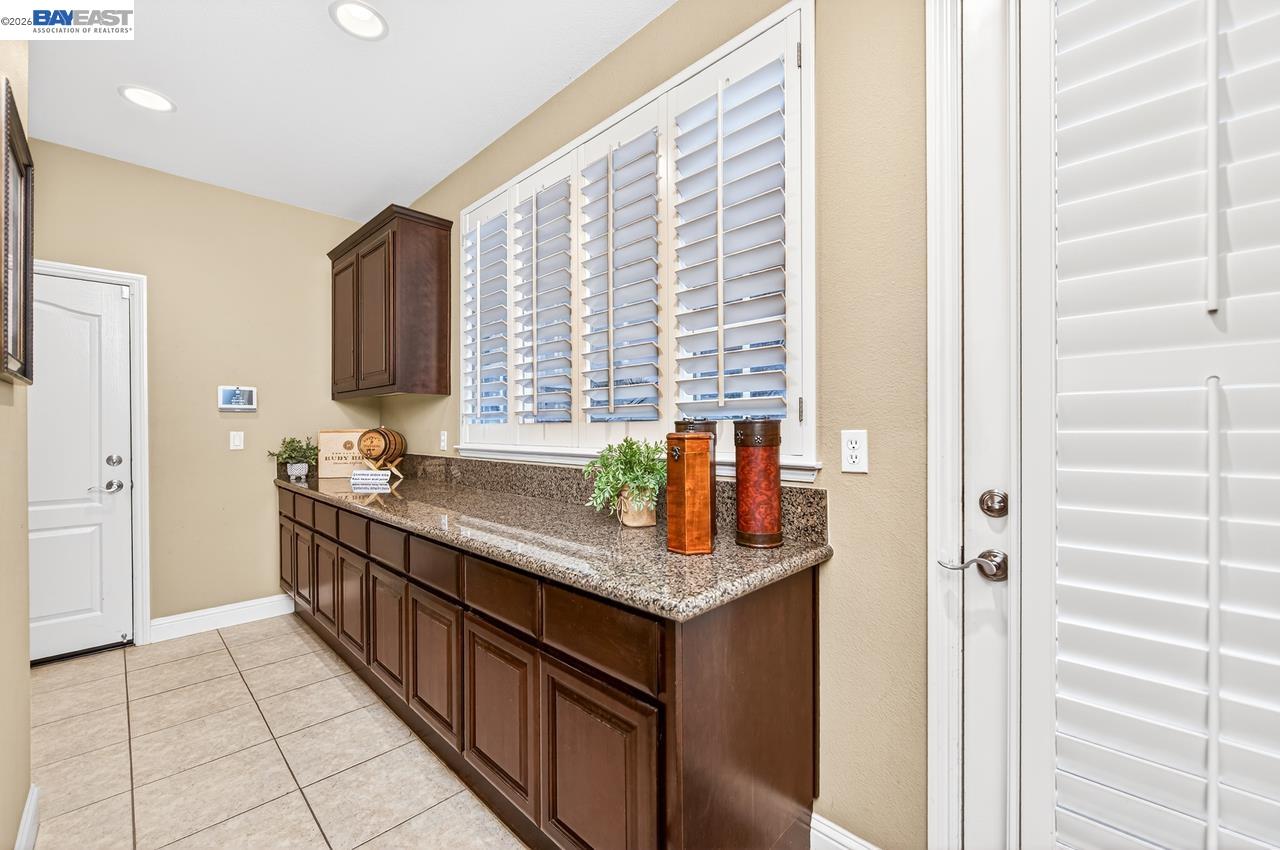 Detail Gallery Image 18 of 60 For 2779 Silverado Ct, Livermore,  CA 94550 - 4 Beds | 5/1 Baths