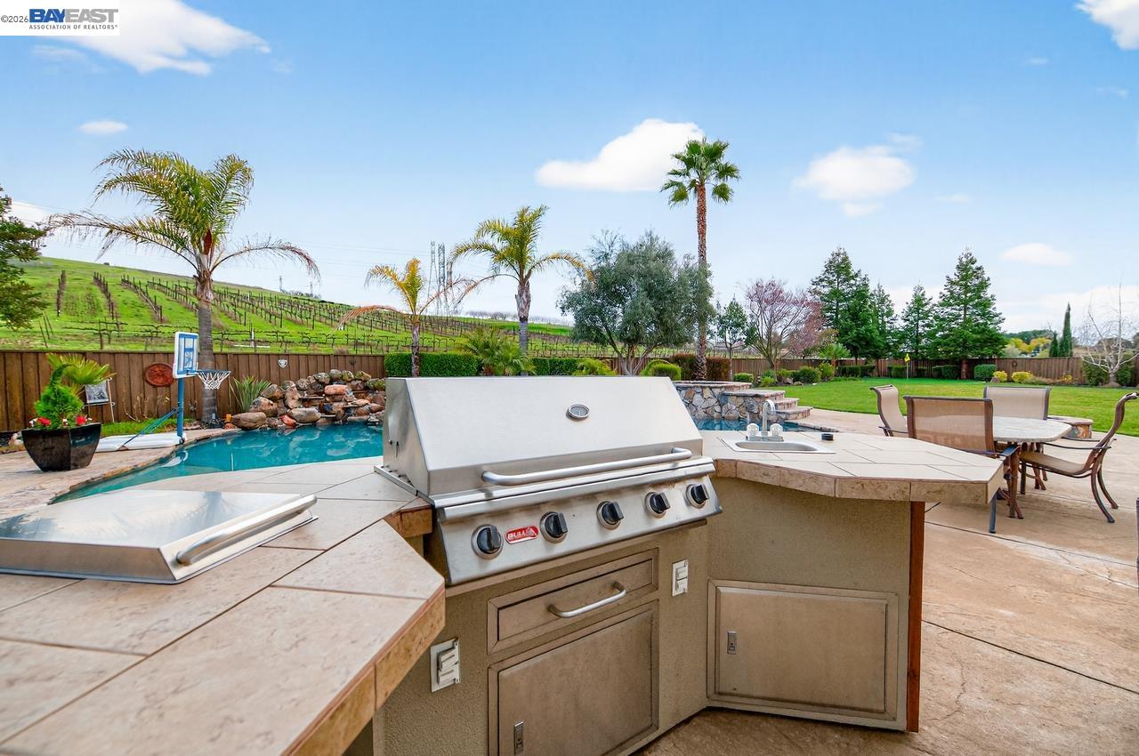 Detail Gallery Image 46 of 60 For 2779 Silverado Ct, Livermore,  CA 94550 - 4 Beds | 5/1 Baths