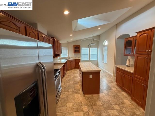 Detail Gallery Image 12 of 36 For 407 Santa Monica, San Leandro,  CA 94579 - 3 Beds | 2 Baths