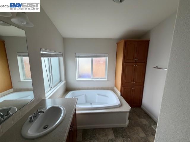 Detail Gallery Image 21 of 36 For 407 Santa Monica, San Leandro,  CA 94579 - 3 Beds | 2 Baths