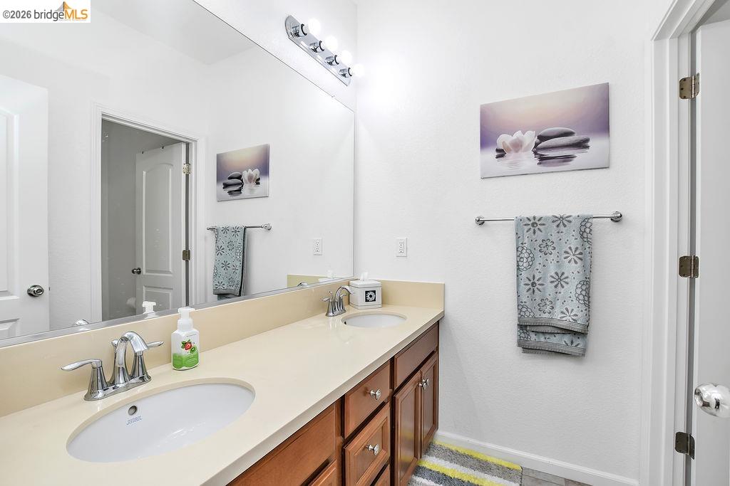 Detail Gallery Image 28 of 34 For 2705 Reddington Way, Brentwood,  CA 94513 - 5 Beds | 4/1 Baths