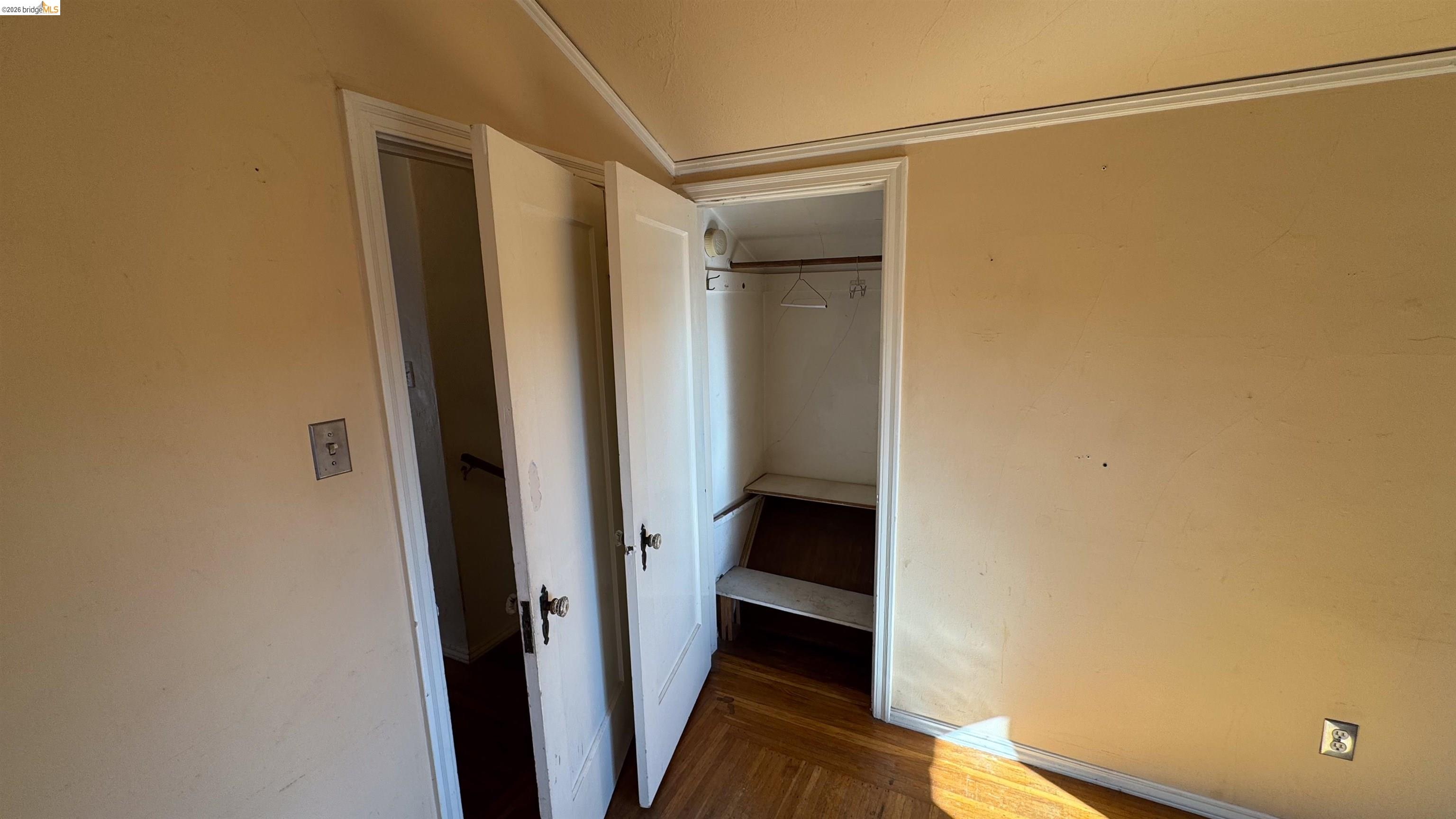 Detail Gallery Image 34 of 48 For 1266 N Washington Ave, Albany,  CA 94706-1733 - 2 Beds | 1/1 Baths