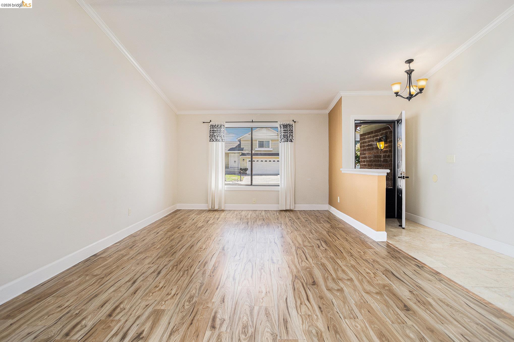 Detail Gallery Image 3 of 19 For 3000 Sombrero Cir, San Ramon,  CA 94583 - 3 Beds | 2 Baths