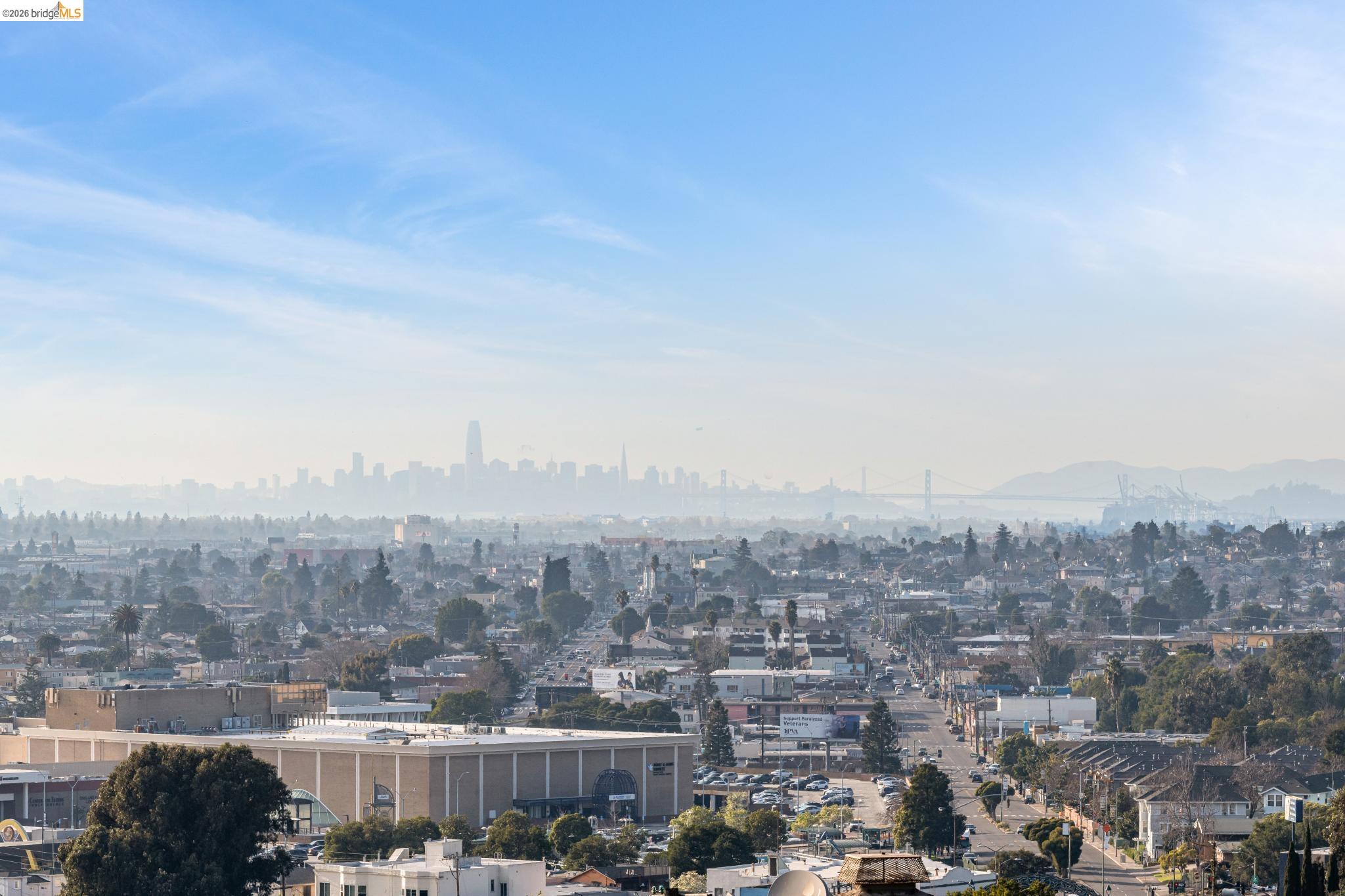 Detail Gallery Image 51 of 54 For 7807 Outlook Ave, Oakland,  CA 94605 - 5 Beds | 5 Baths