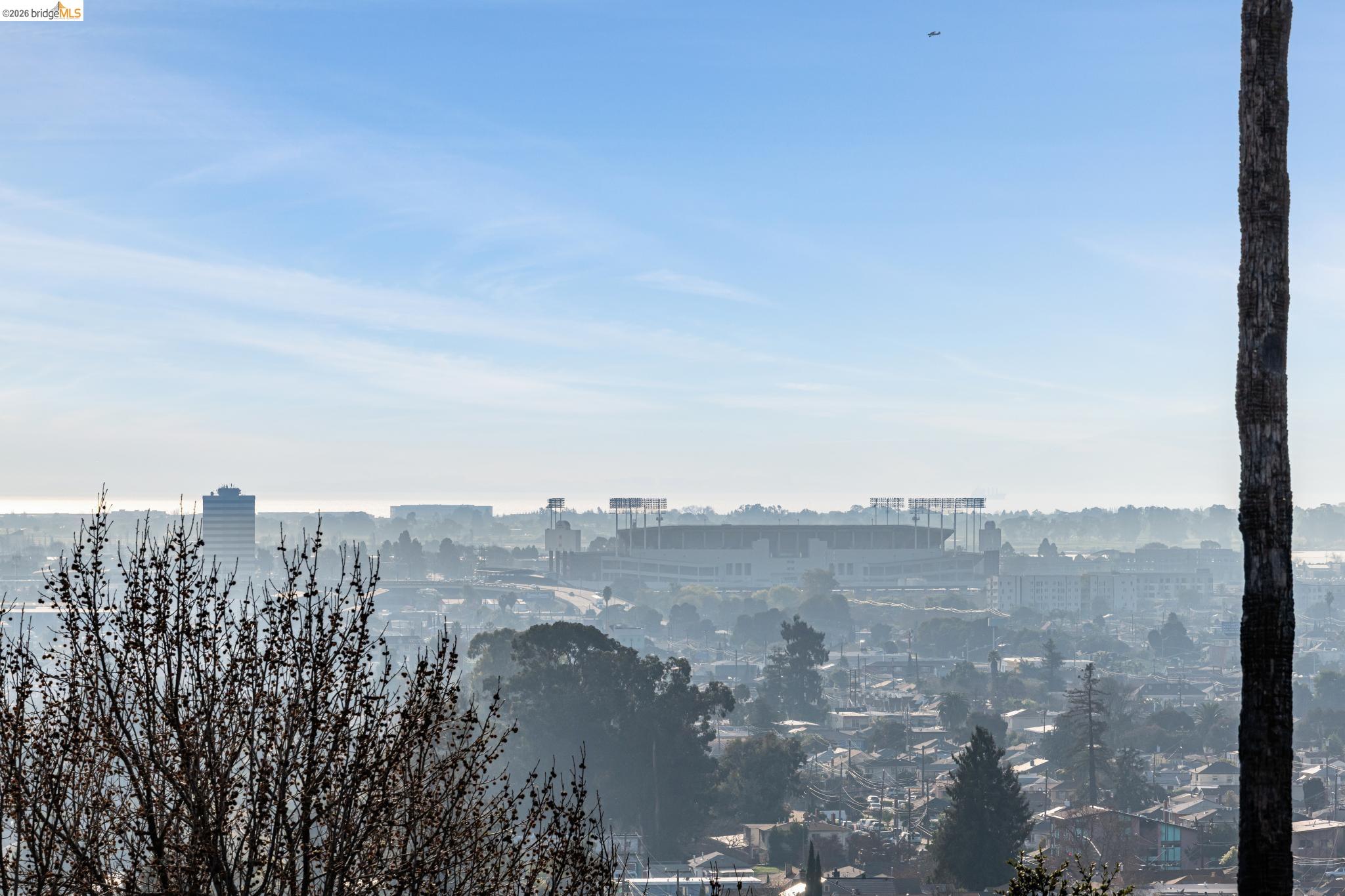 Detail Gallery Image 52 of 54 For 7807 Outlook Ave, Oakland,  CA 94605 - 5 Beds | 5 Baths
