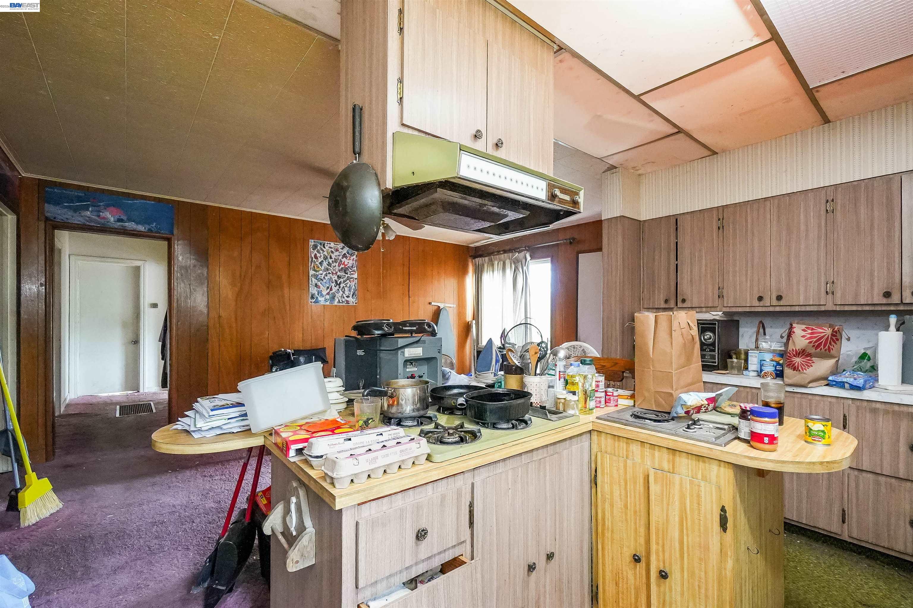 Detail Gallery Image 19 of 52 For 1033 2nd Ave, Crockett,  CA 94525 - 3 Beds | 2 Baths