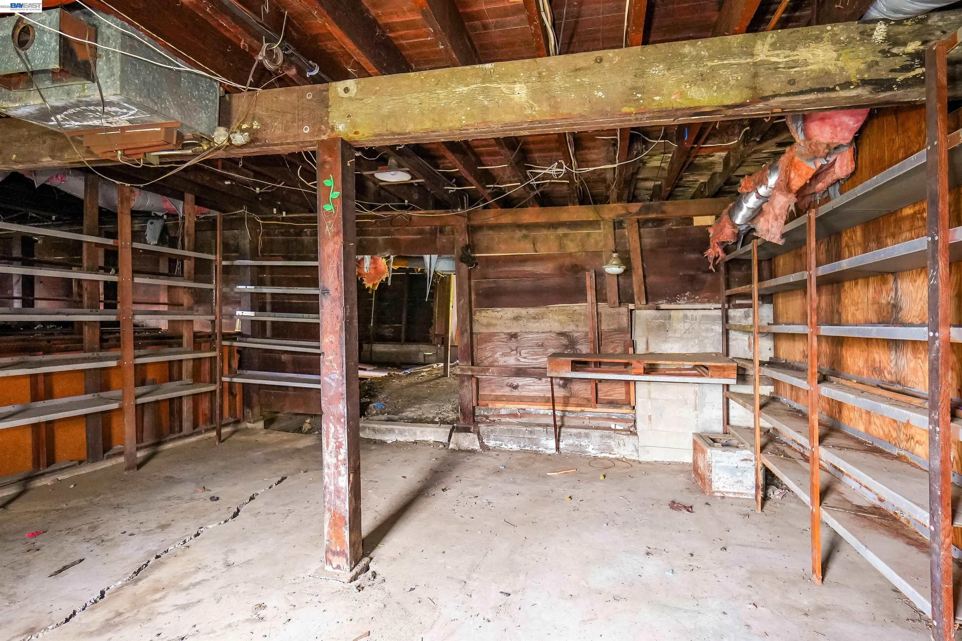 Detail Gallery Image 36 of 52 For 1033 2nd Ave, Crockett,  CA 94525 - 3 Beds | 2 Baths