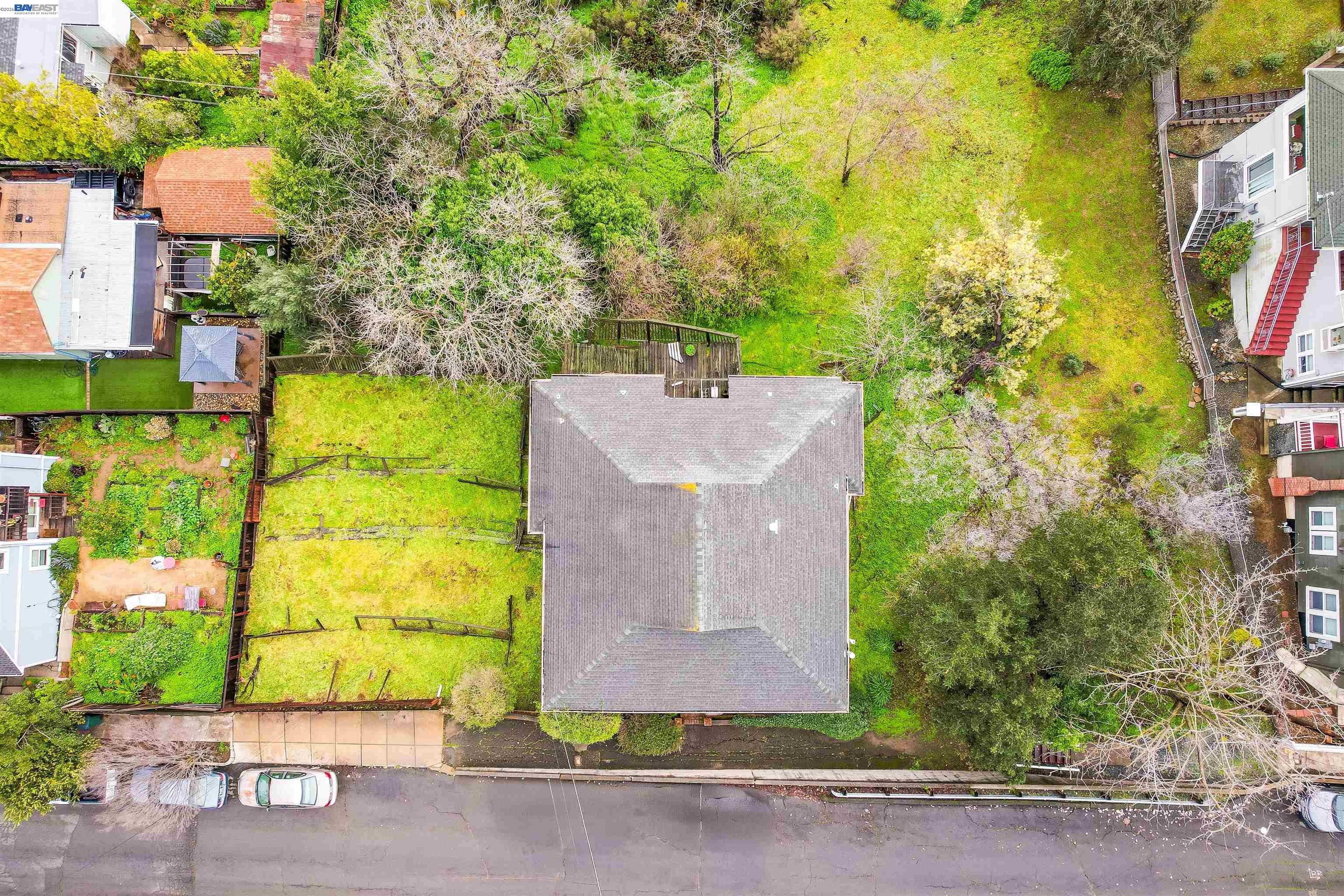 Detail Gallery Image 46 of 52 For 1033 2nd Ave, Crockett,  CA 94525 - 3 Beds | 2 Baths