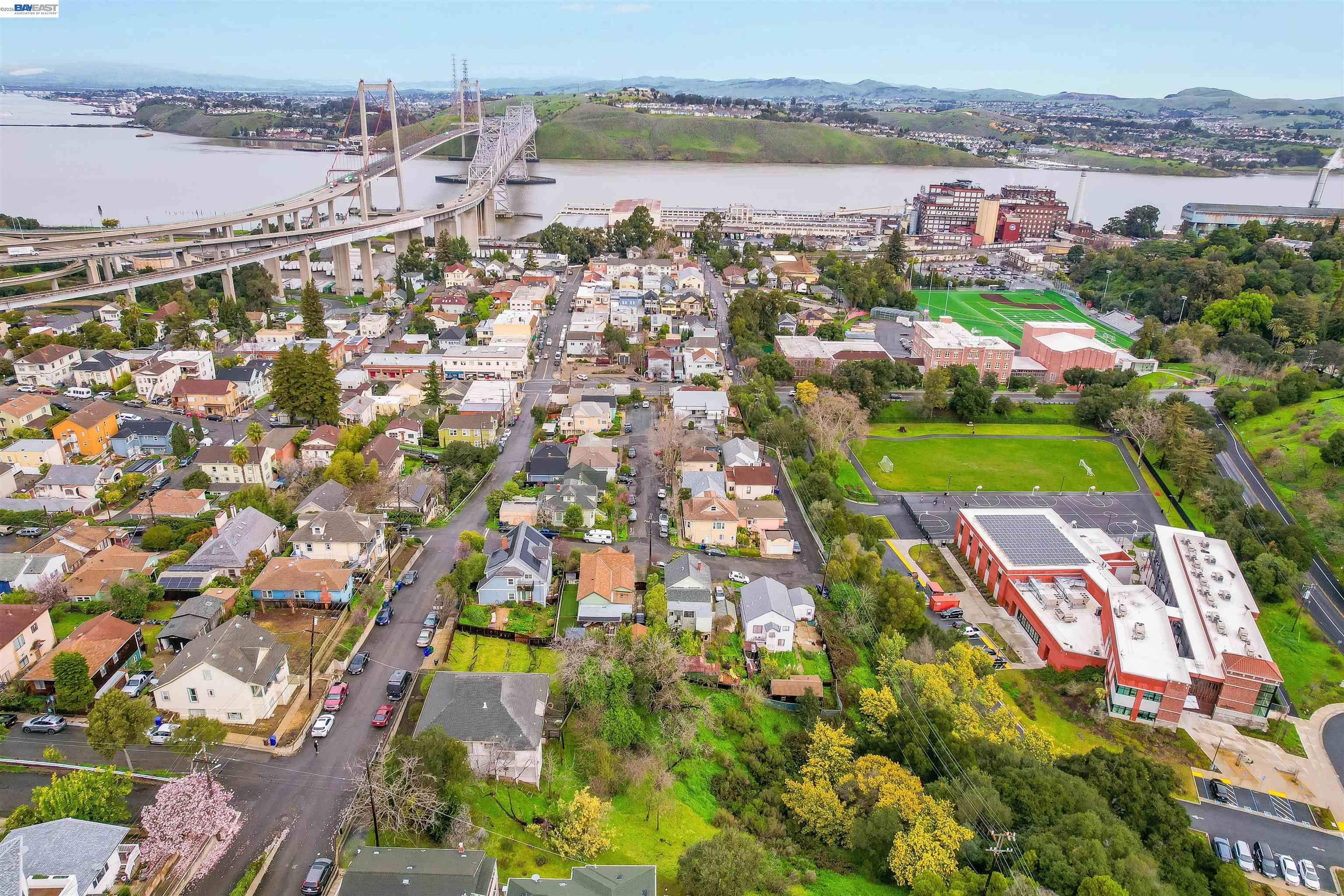 Detail Gallery Image 49 of 52 For 1033 2nd Ave, Crockett,  CA 94525 - 3 Beds | 2 Baths