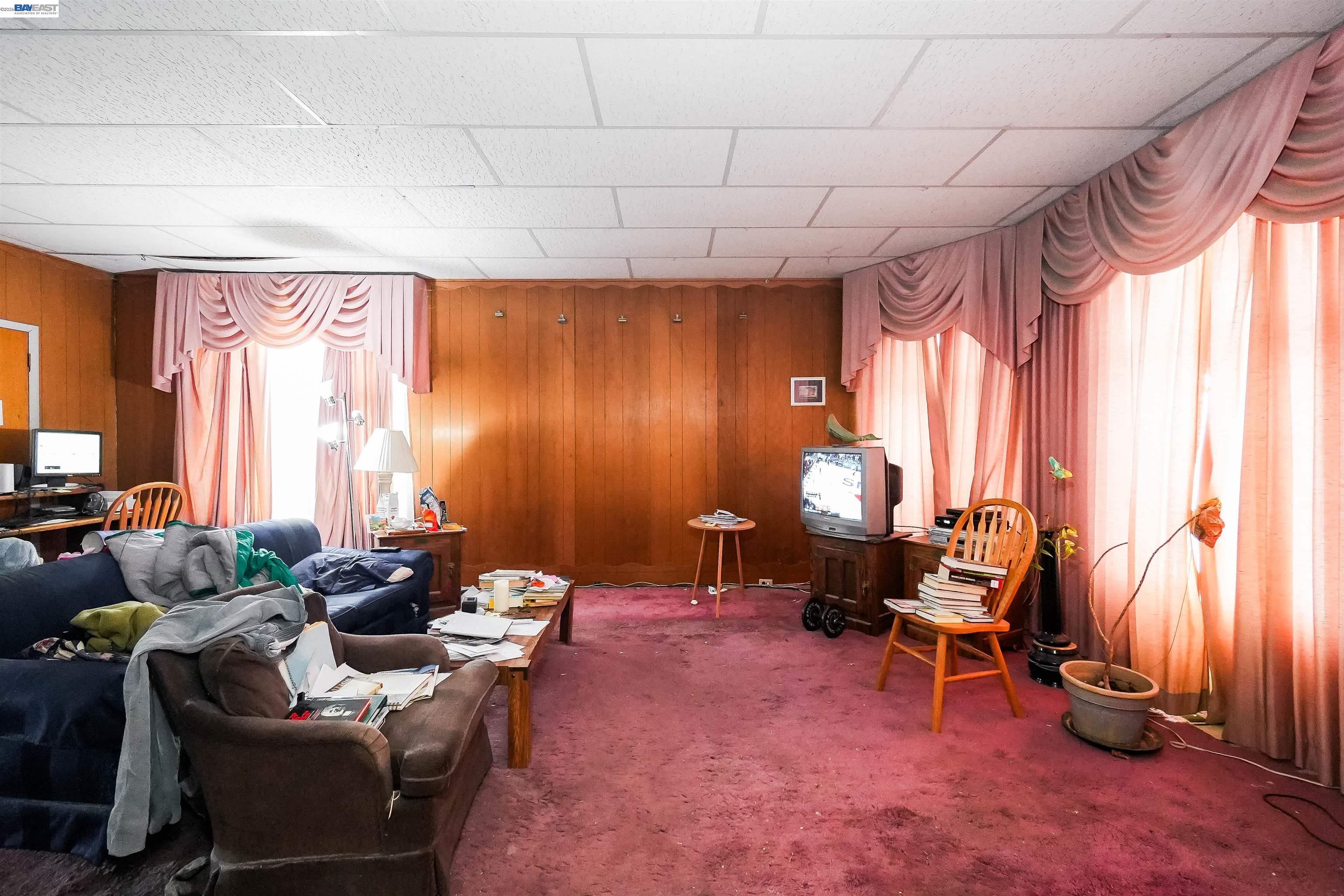 Detail Gallery Image 10 of 52 For 1033 2nd Ave, Crockett,  CA 94525 - 3 Beds | 2 Baths